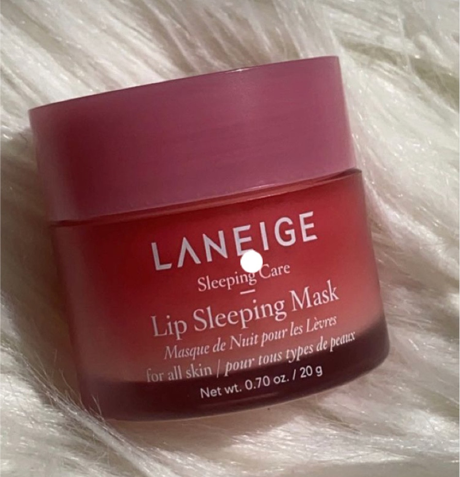 Perfect to keep the lips soft this winter 

#LTKSeasonal #LTKbeauty #LTKHoliday
