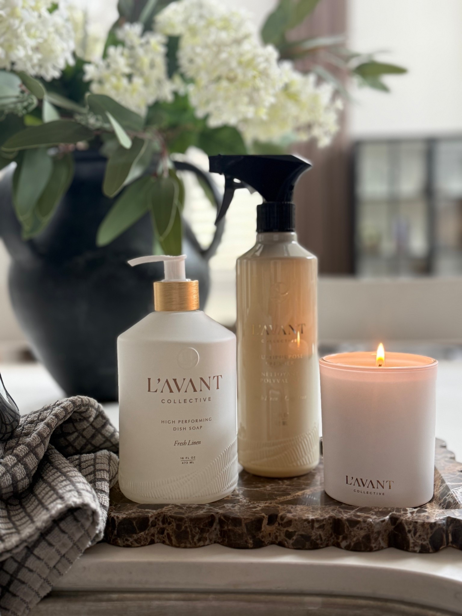 Spring refresh your kitchen sink

I love this multipurpose cleaner and dish soap in fresh linen. It makes routine cleaning a little more enjoyable  

#LTKHome