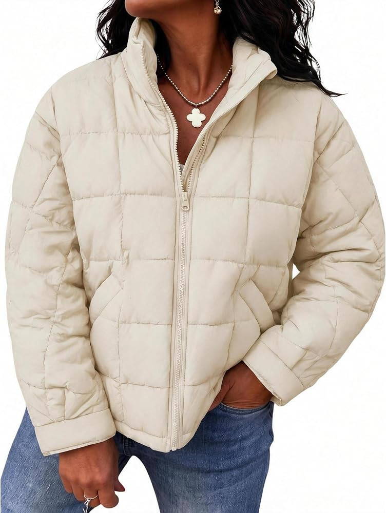 Quilted Puffer Jacket Women Lightweight Short Zip Up Padded Coat with Pockets | Amazon (US)