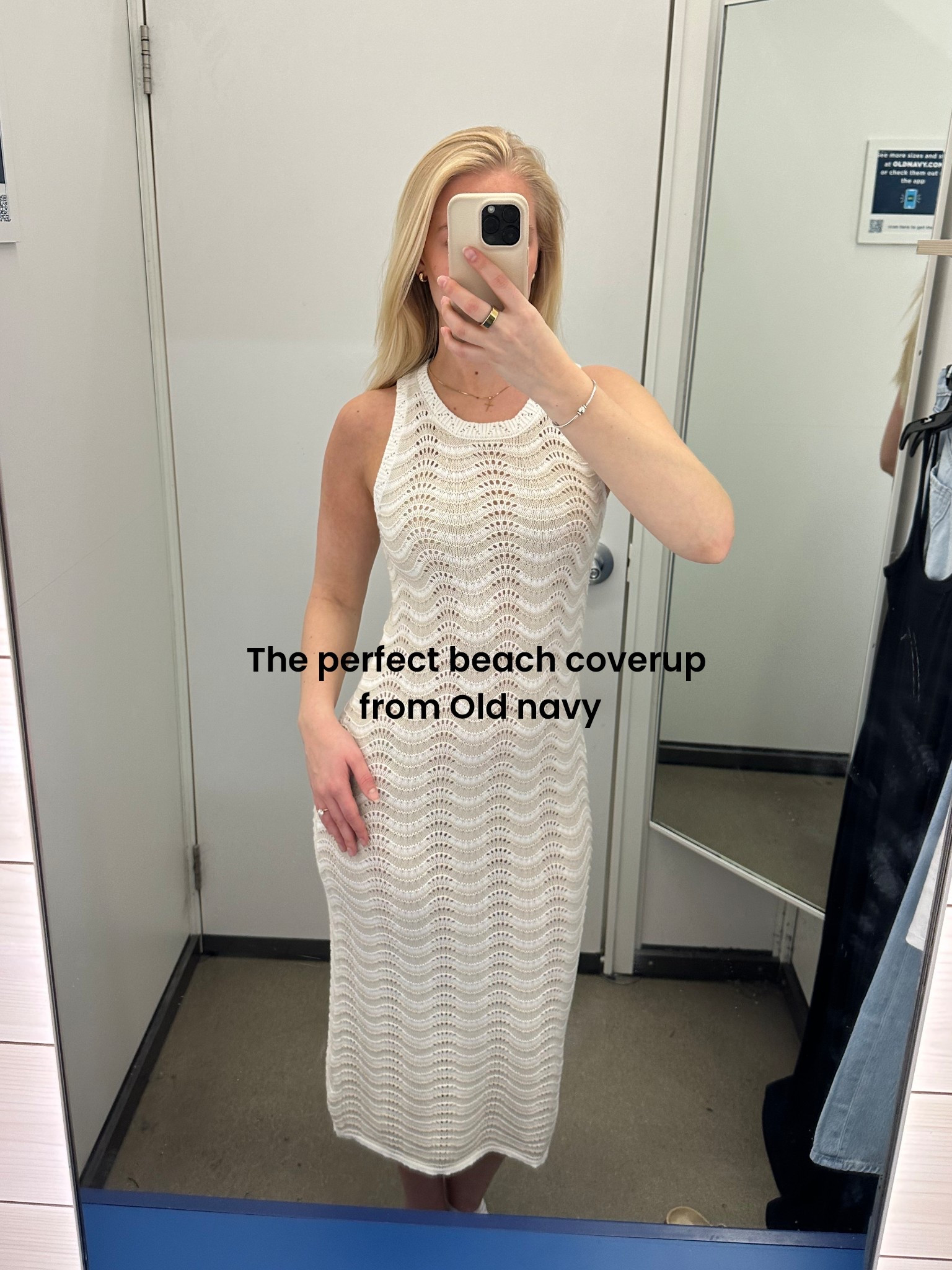 Wearing size small in the Cover Up 

#LTKSeasonal #LTKSummerEdit #LTKStyleTip