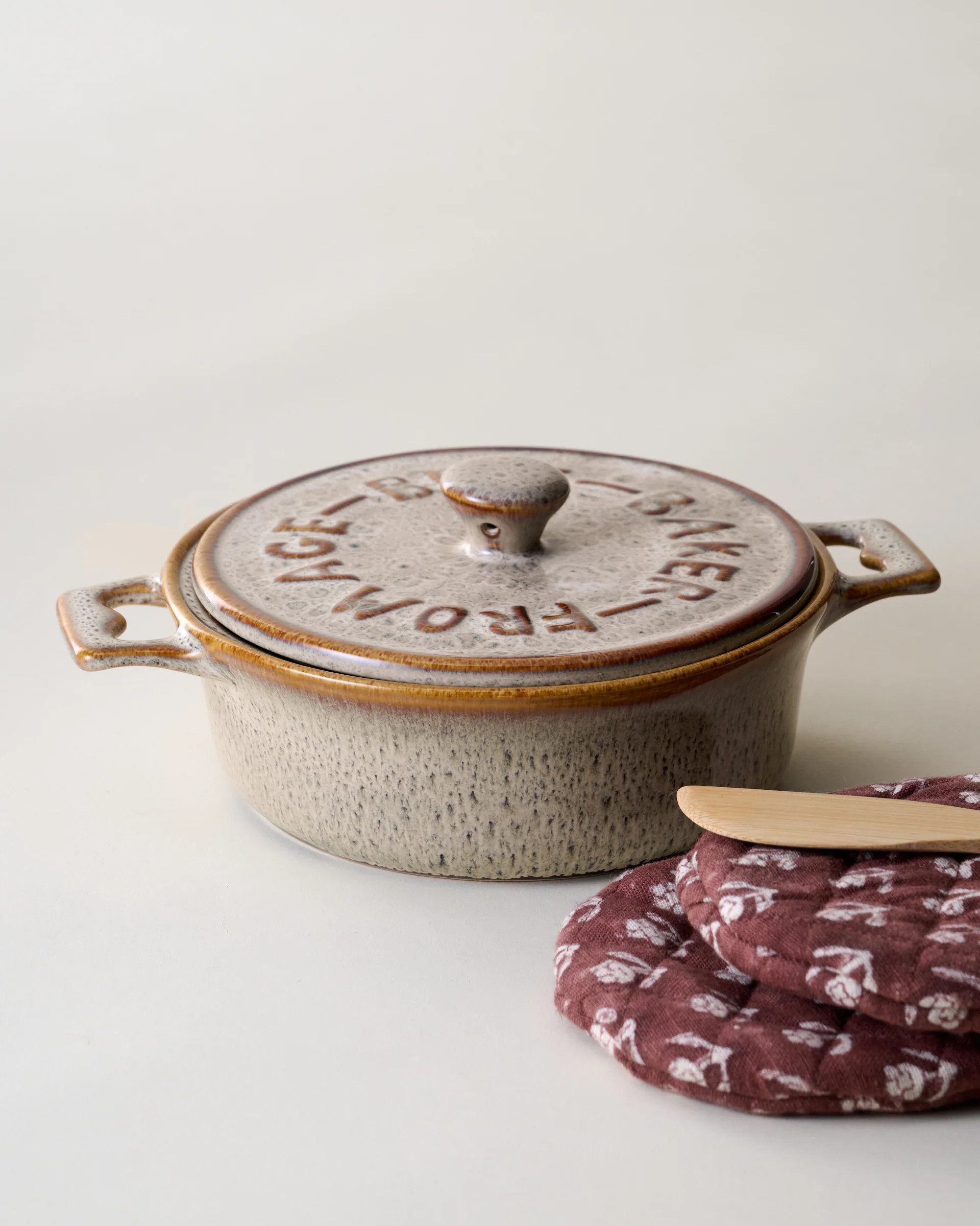 Stoneware Brie Baker | Magnolia