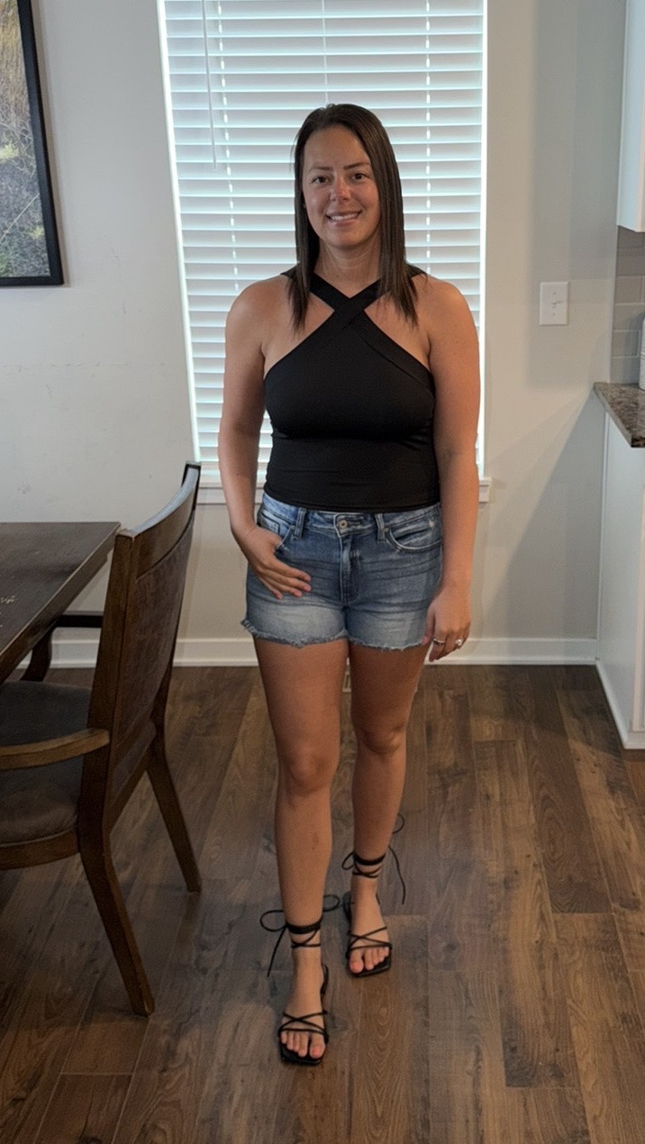 An easy and simple summer outfit you can wear on repeat. I am loving this cross cross top. It is made of a super stretchy material. I am wearing my normal size medium.

#LTKootd