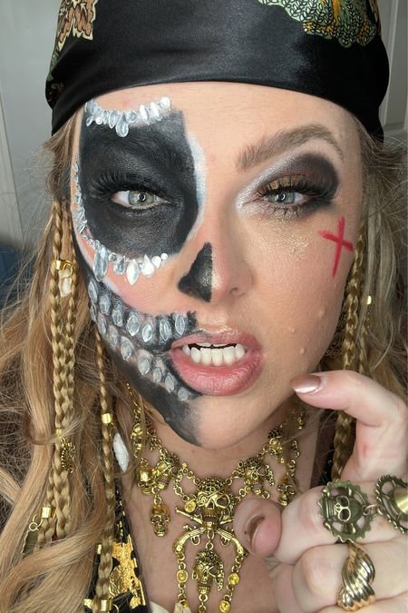 Pirate Makeup!

#LTKbeauty #LTKstyletip #LTKHalloween