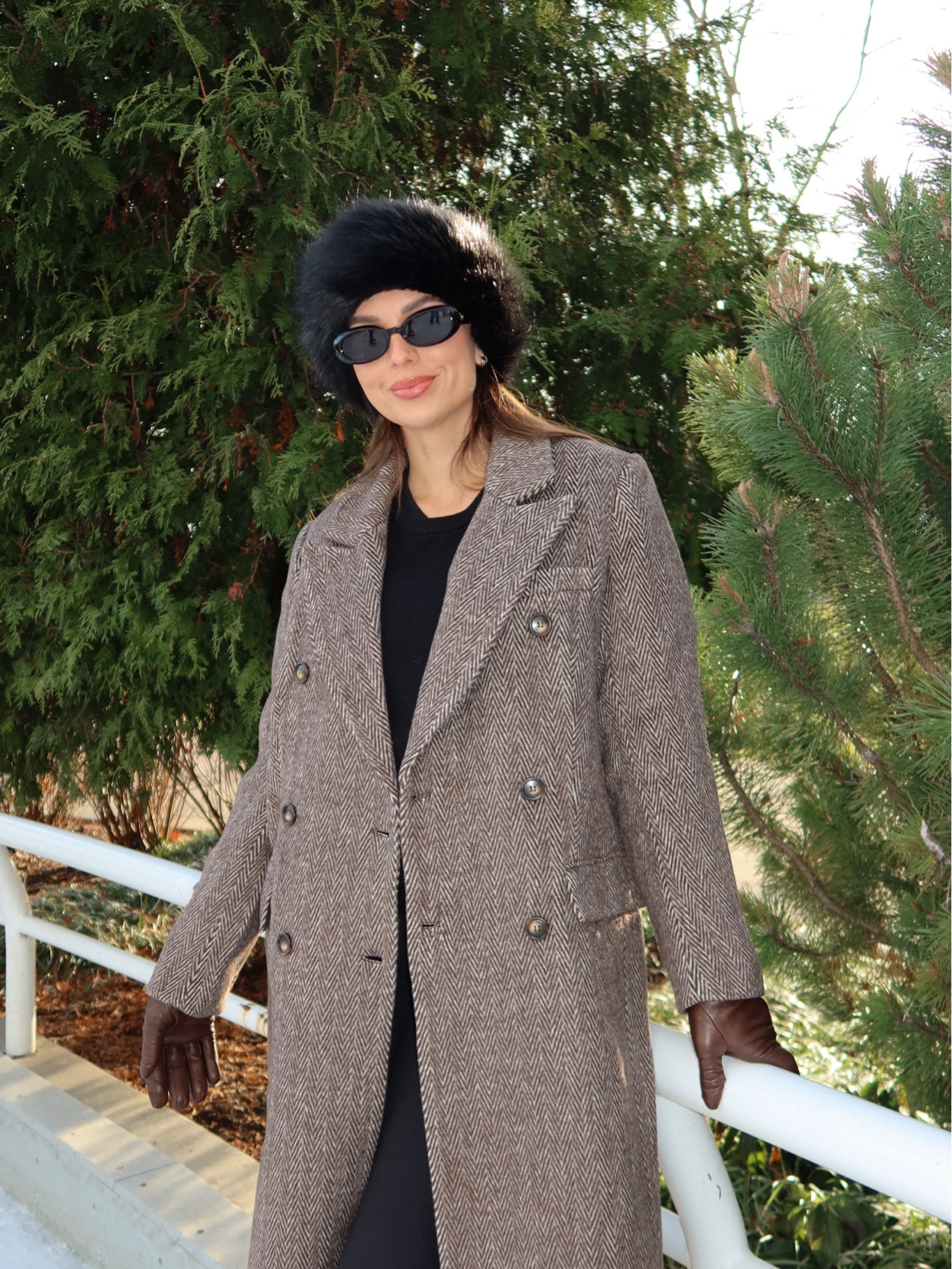 #peacoat #winterwear #furryheadband

#LTKSeasonal