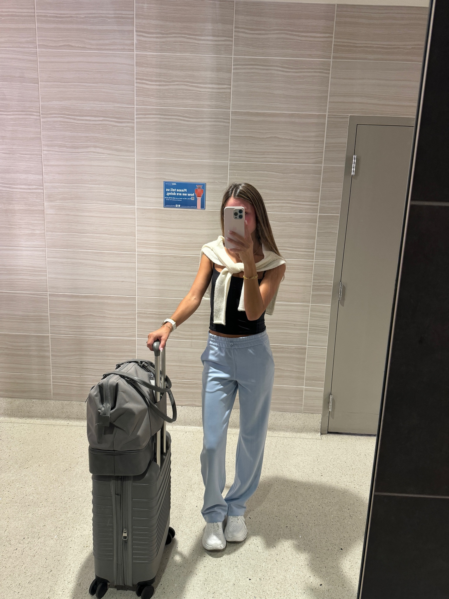 Travel day outfit ✈️☁️

#LTKTravel #LTKFindsUnder100 #LTKStyleTip