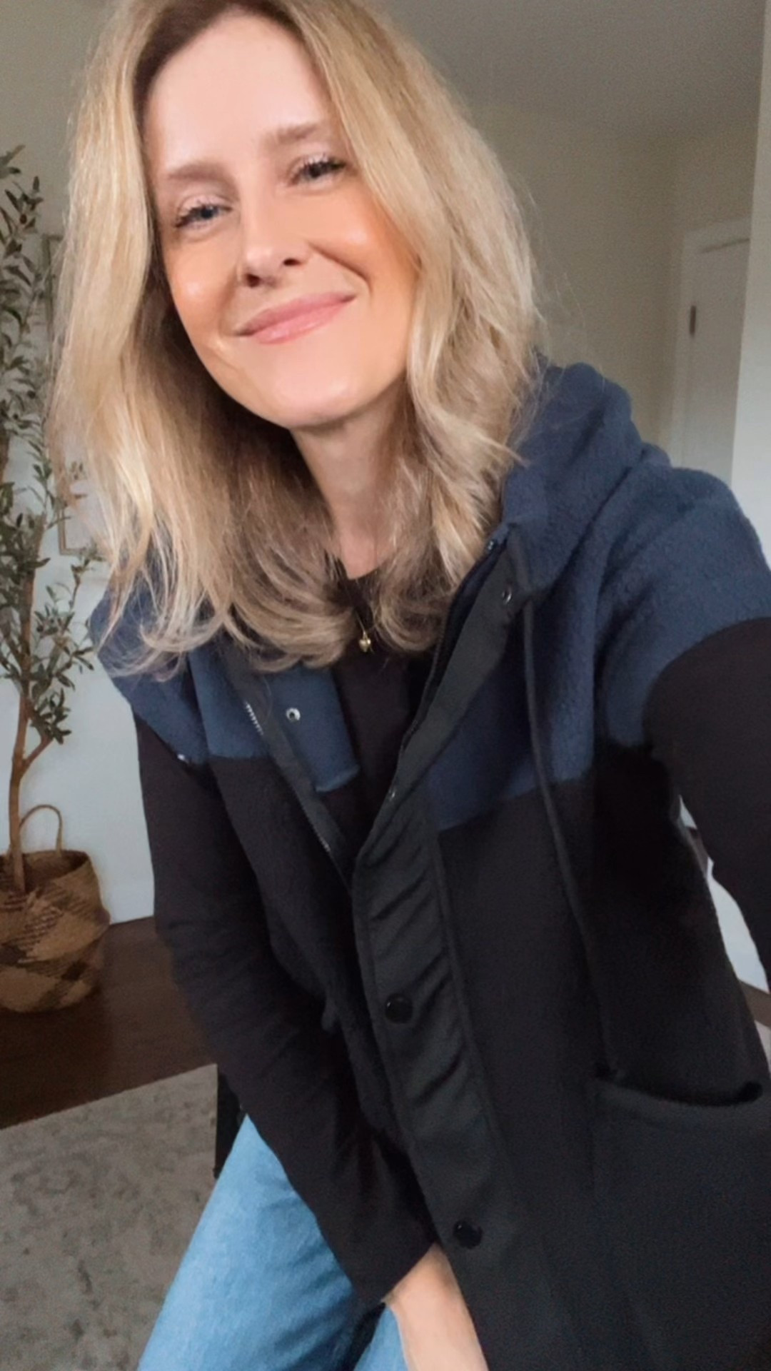 Amazon $9.99 vest that’s great quality and looks just like the Free People one! I sized up one size to a medium. #amazonfinds 

#LTKFindsUnder50 #LTKFindsUnder100