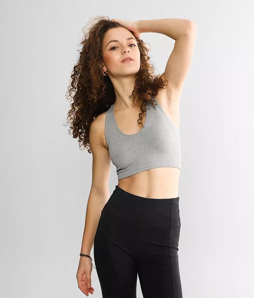 Movement Free Throw Active Bralette | Buckle