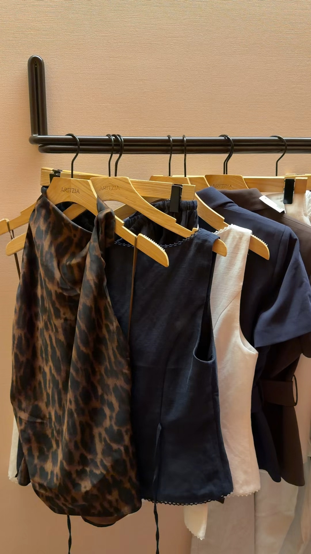 This Aritzia spring haul is too good!!!

For reference I’m 5’5 and size S/M in tops and M in bottoms!

#LTKdayinmylife #LTKootd #LTKgrwm