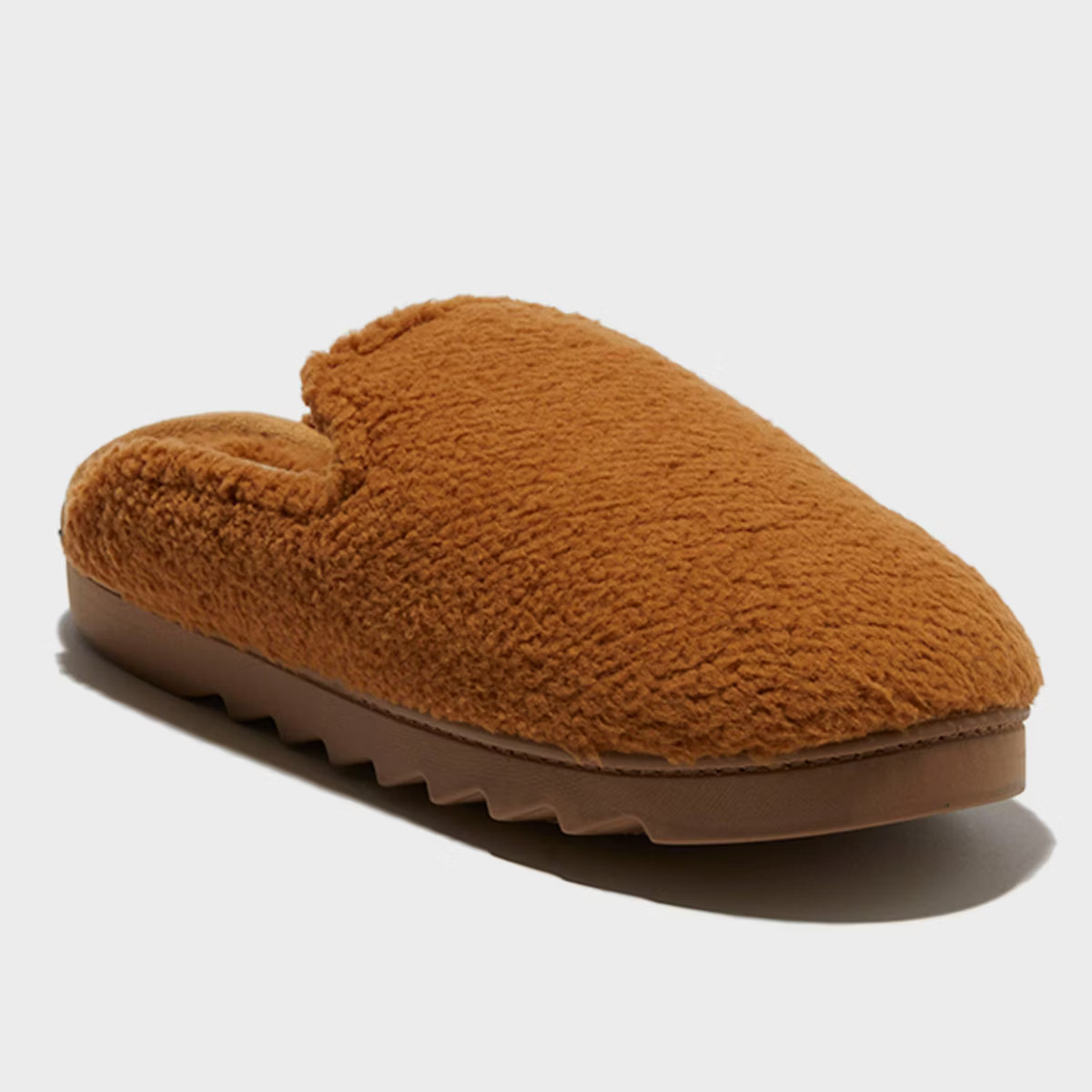 dluxe by dearfoams Women's Saffron Teddy Scuff Slippers - Chestnut | Target