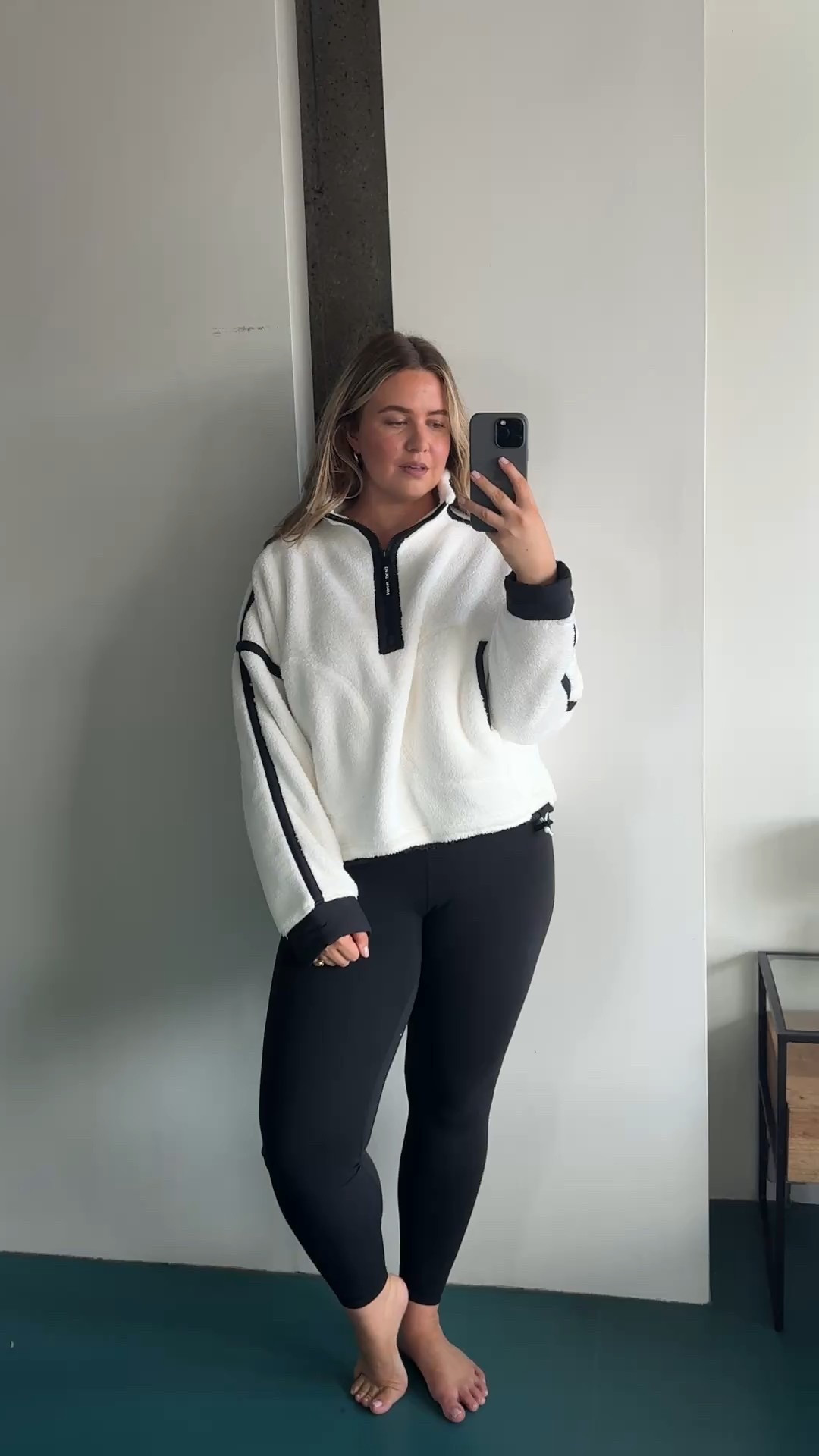 Tagging my favourite free people fleeces because they are just SO GOOD for autumn winter! I go for size XL 



#LTKeurope #LTKautumn #LTKmodest