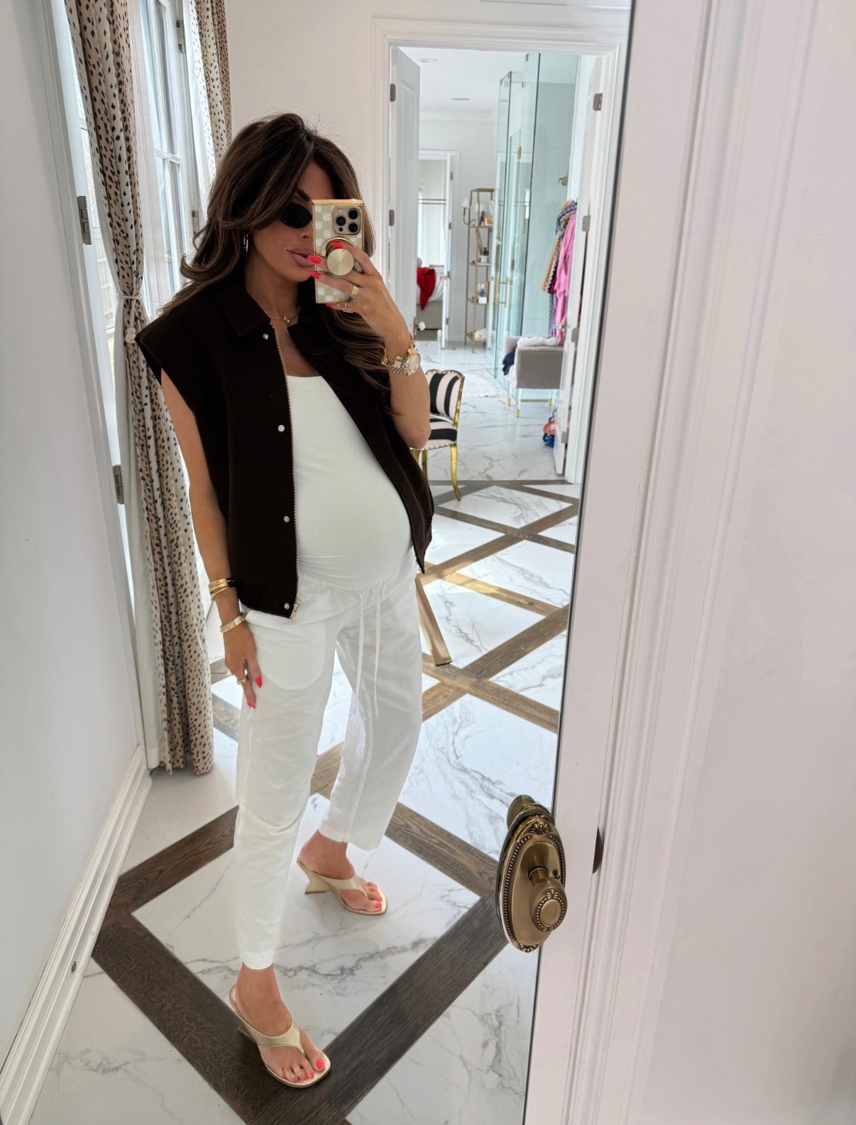 Wearing a size medium in this brown vest! Size large in white tank top & size small in white linen pants! 

Spring Outfits, Easter outfit, Vacation outfit, White linen pants, White tank top, Brown vest, Zara vest, Date Night Outfits, Emily Ann Gemma

#LTKdayinmylife #LTKBump #LTKootd