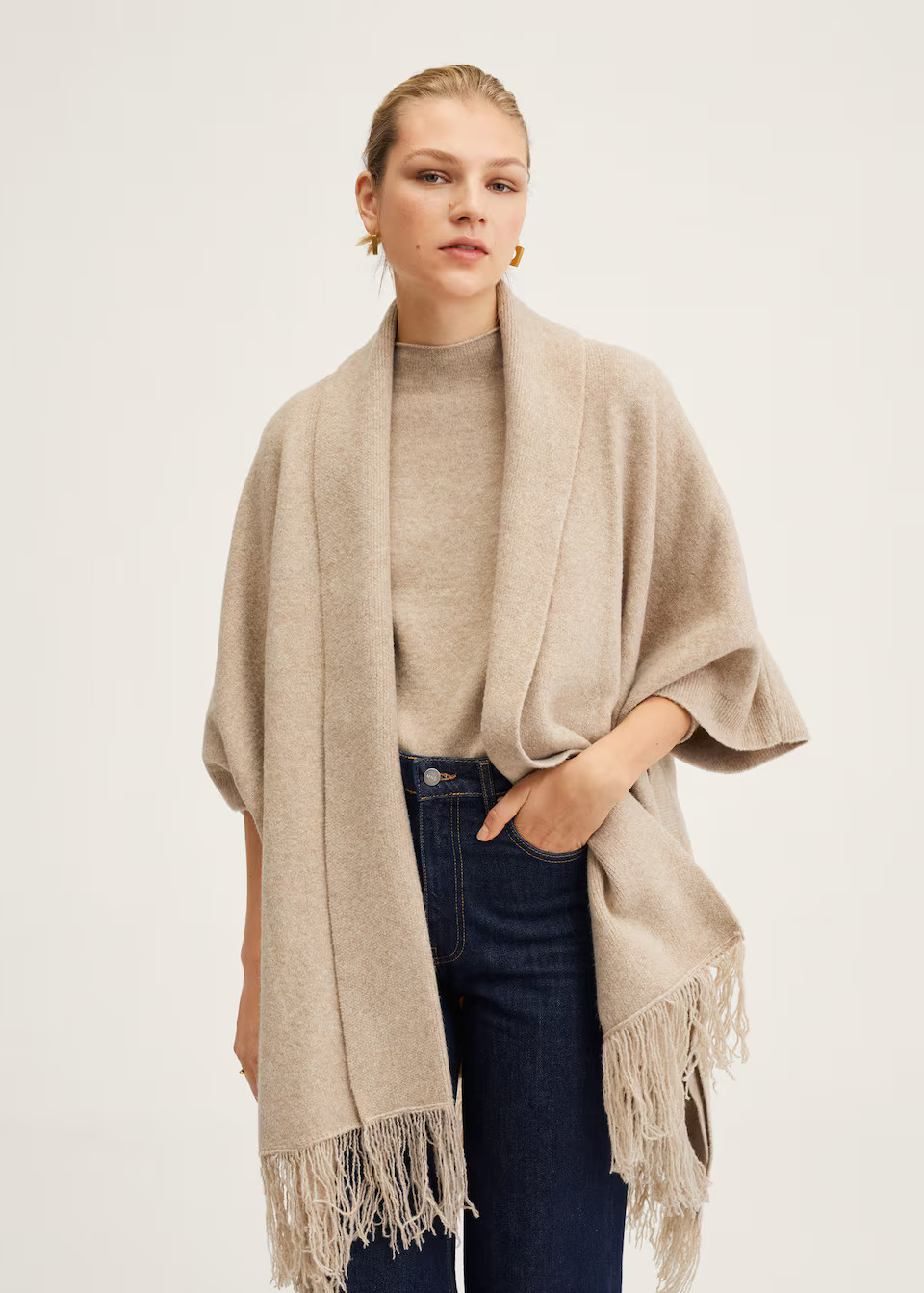 Fringe knit cape | MANGO (US)
