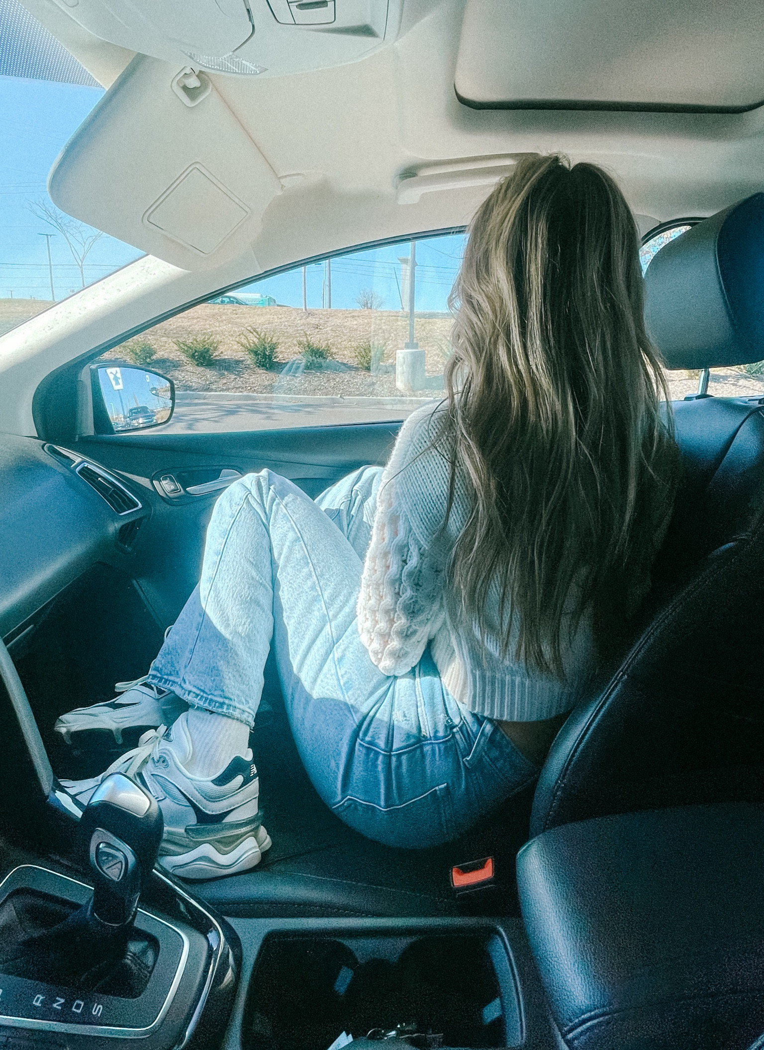 my fav jeans and shoes🫶🏼 

#LTKfitness #LTKCyberWeek #LTKtravel