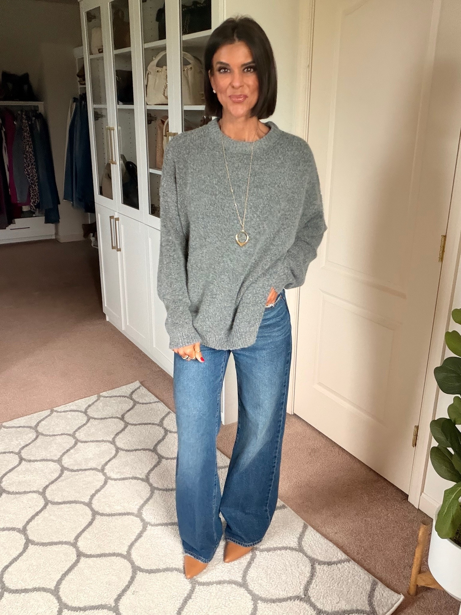 Size small in sweater jeans tts

#LTKootd #LTKdayinmylife #LTKgrwm