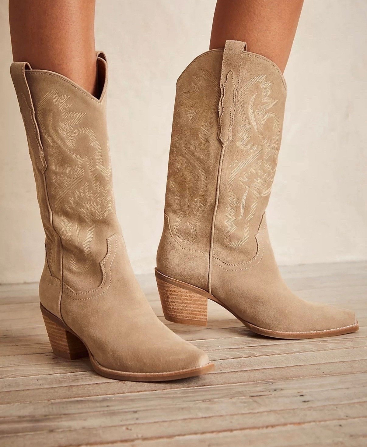 Boots
Cowboy boots
Fall


#LTKShoeCrush #LTKStyleTip 

#LTKSeasonal