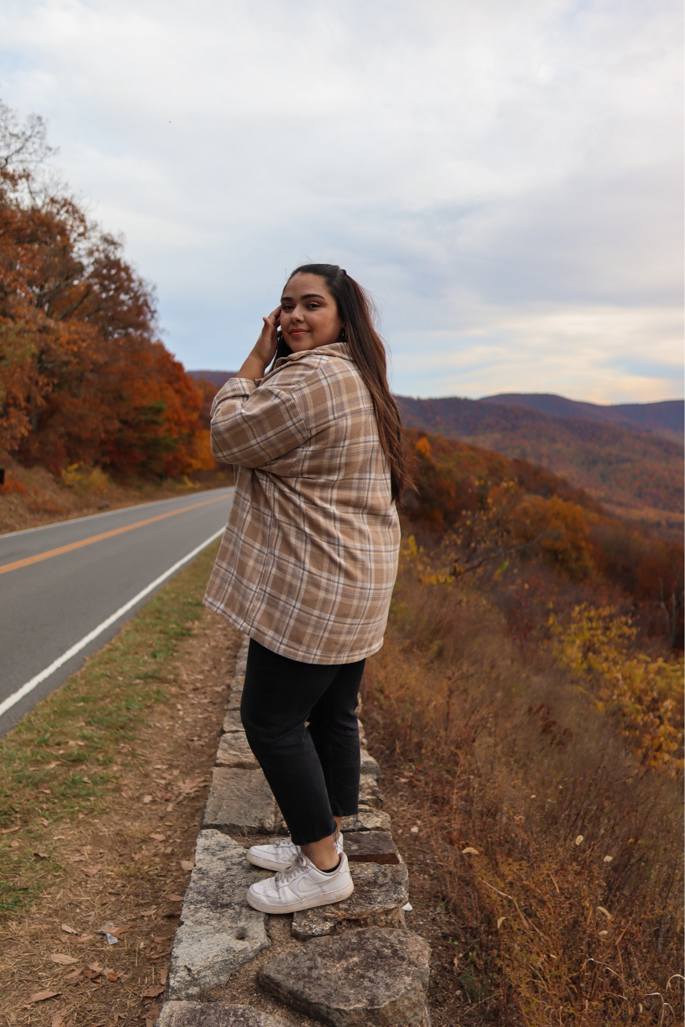my fav neutral shacket + flannel 🤎 love wearing neutrals year-round. 

#LTKcurves #LTKSeasonal #LTKfit