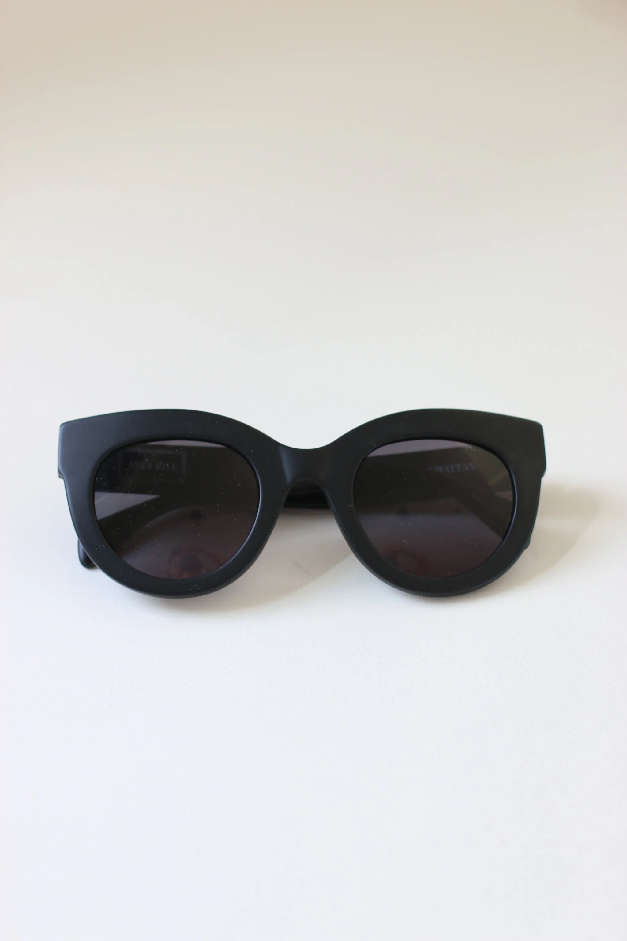 Luxury Oversized Sunglasses | ANEA HILL ManBattan | ANEA HILL | ANEA HILL