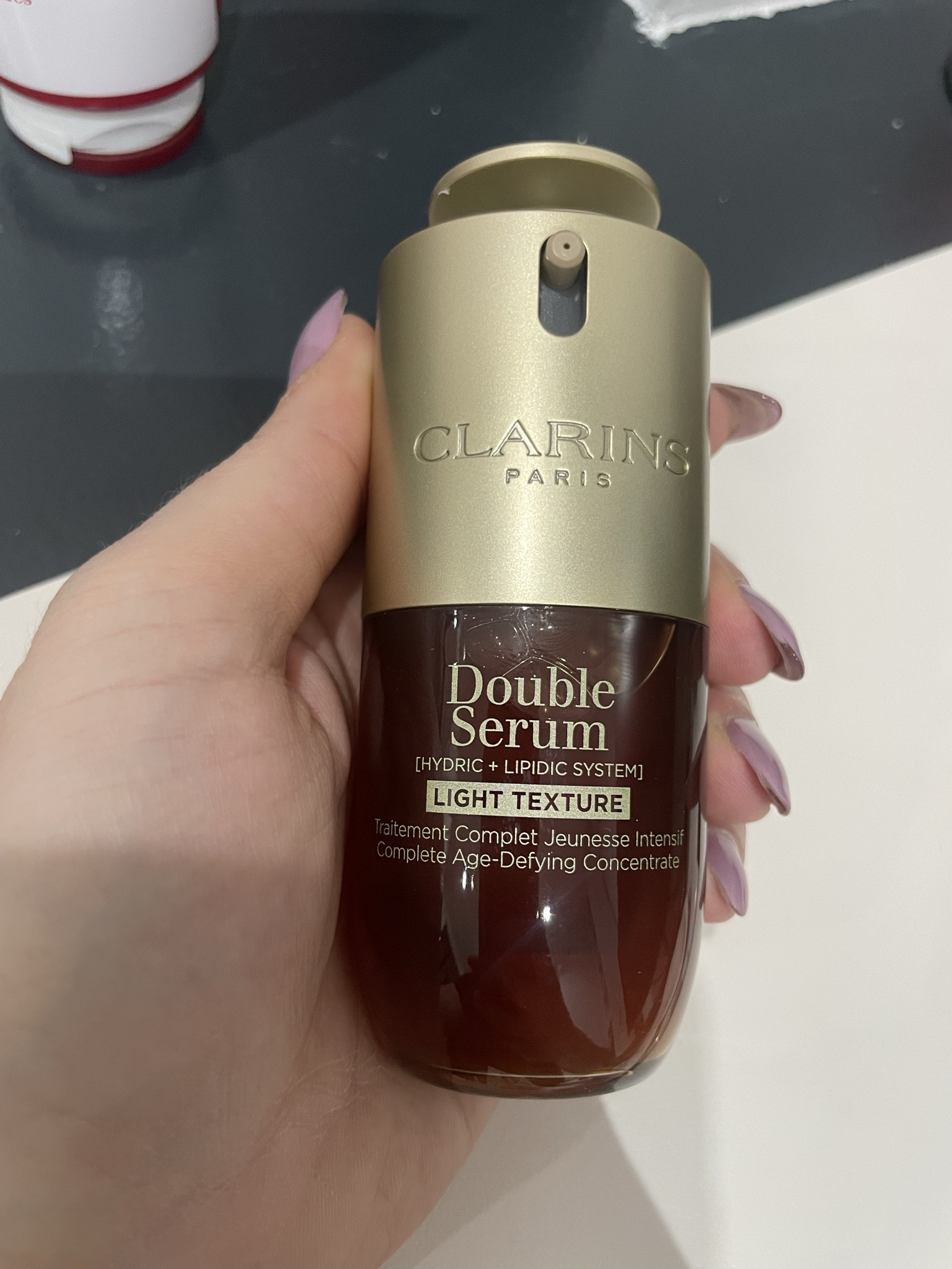 New addition to my beauty skuncare routine | clarins

#LTKbeauty #LTKluxury #LTKunboxing