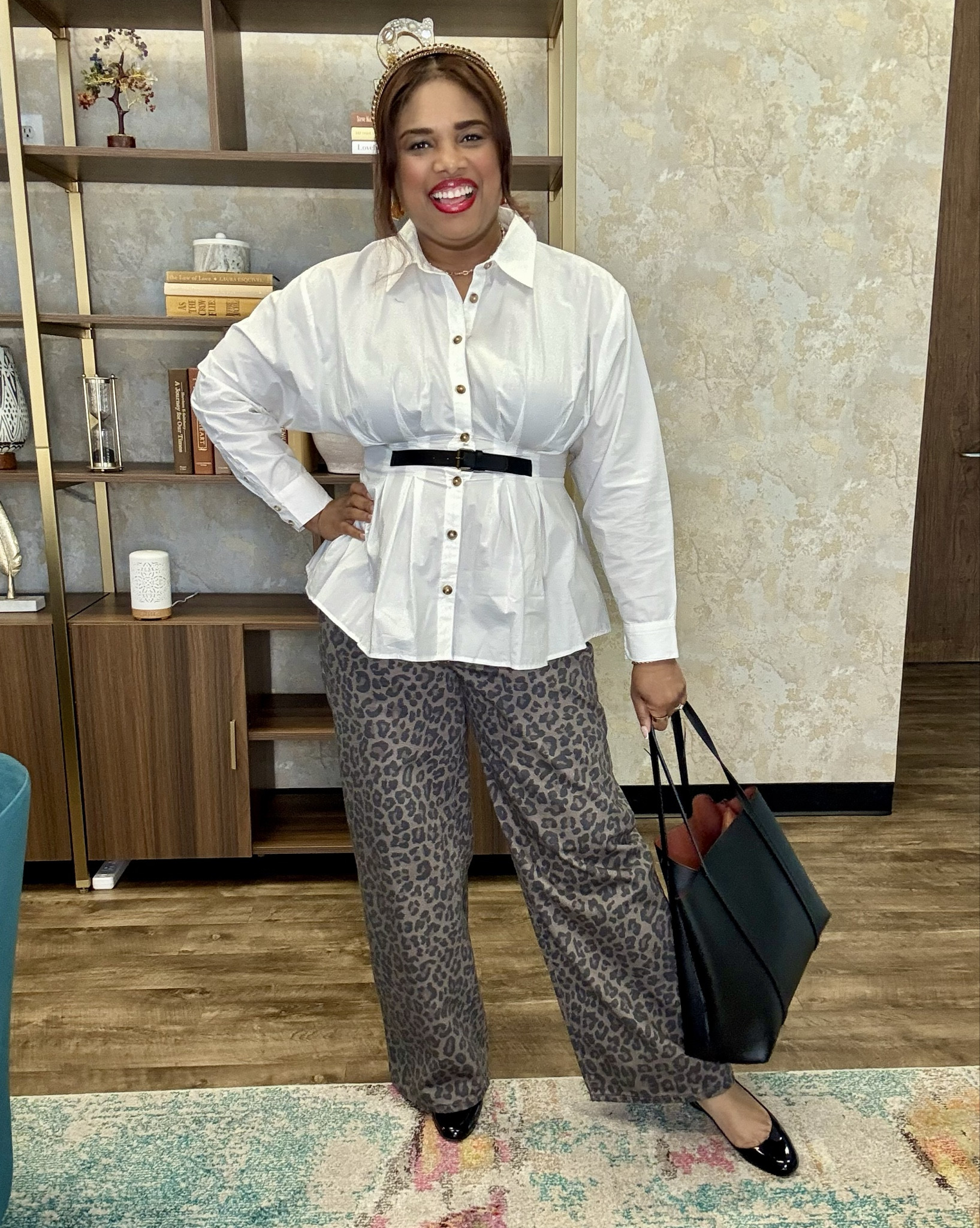 Leopard denim jeans but make it corporate 💼
I think she understood the assignment 😜

#LTKFindsUnder50 #LTKWorkwear #LTKStyleTip