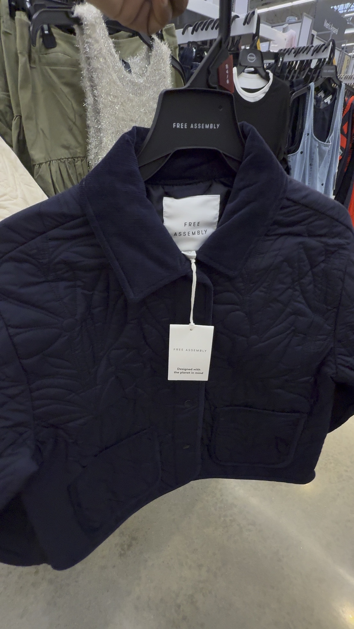 Soft quilted jacket that can easily complete your look. Lightweight and soft!

#LTKootd