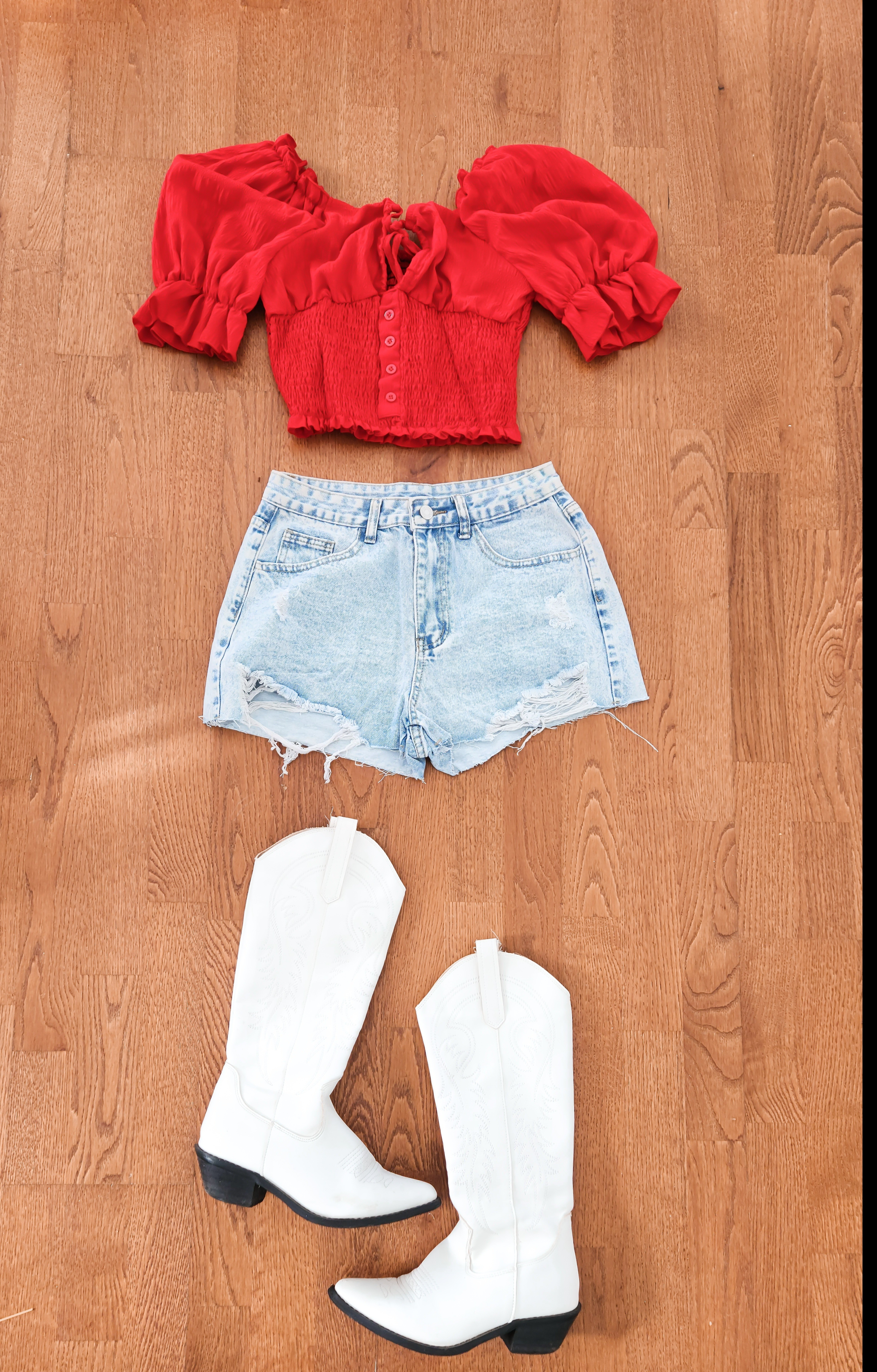 Casual summer outfit

#LTKcanada #LTKsummer #LTKfestival