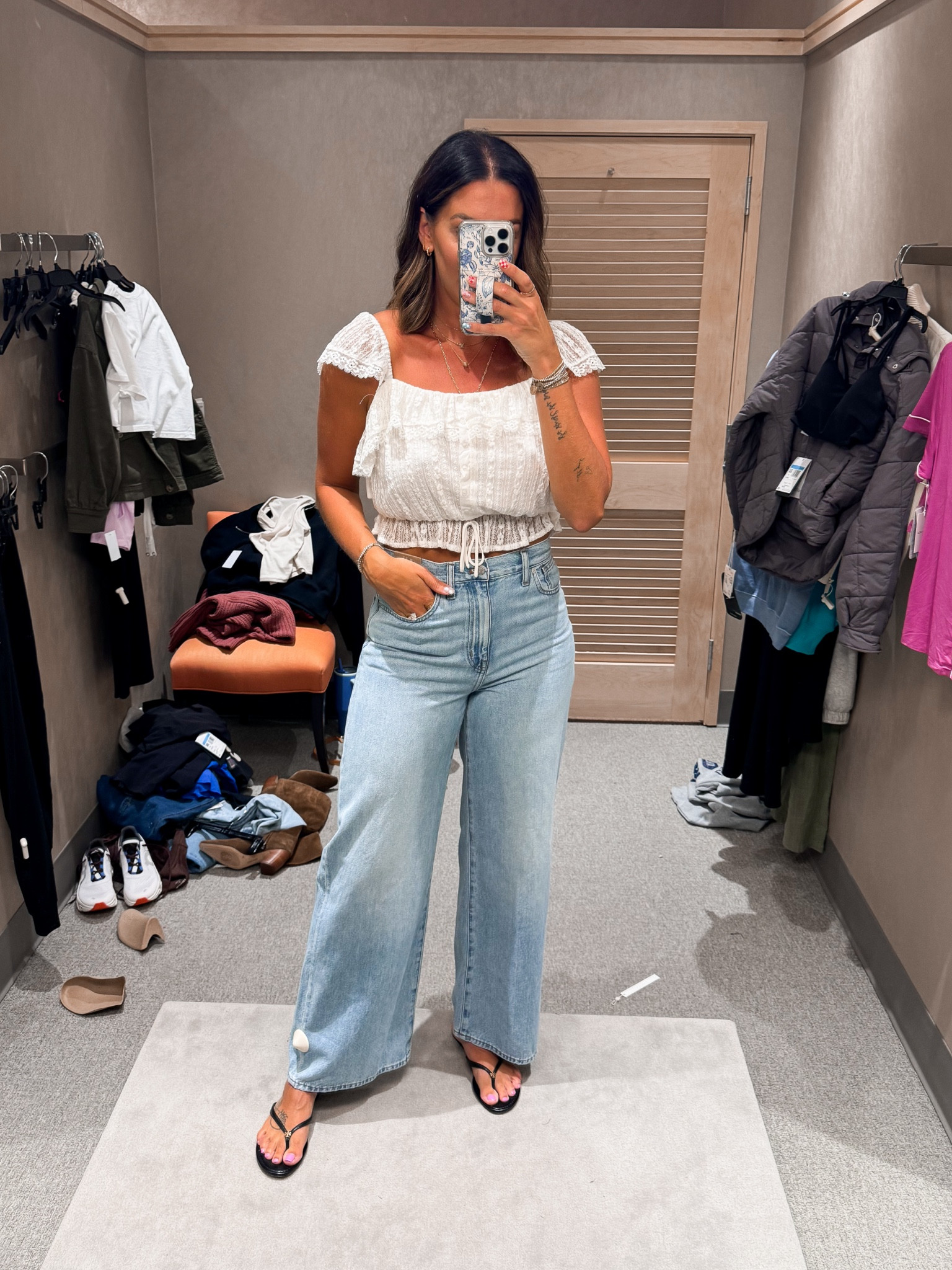 The cutest top-medium
Jeans-27

#LTKxNSale #LTKStyleTip #LTKShoeCrush