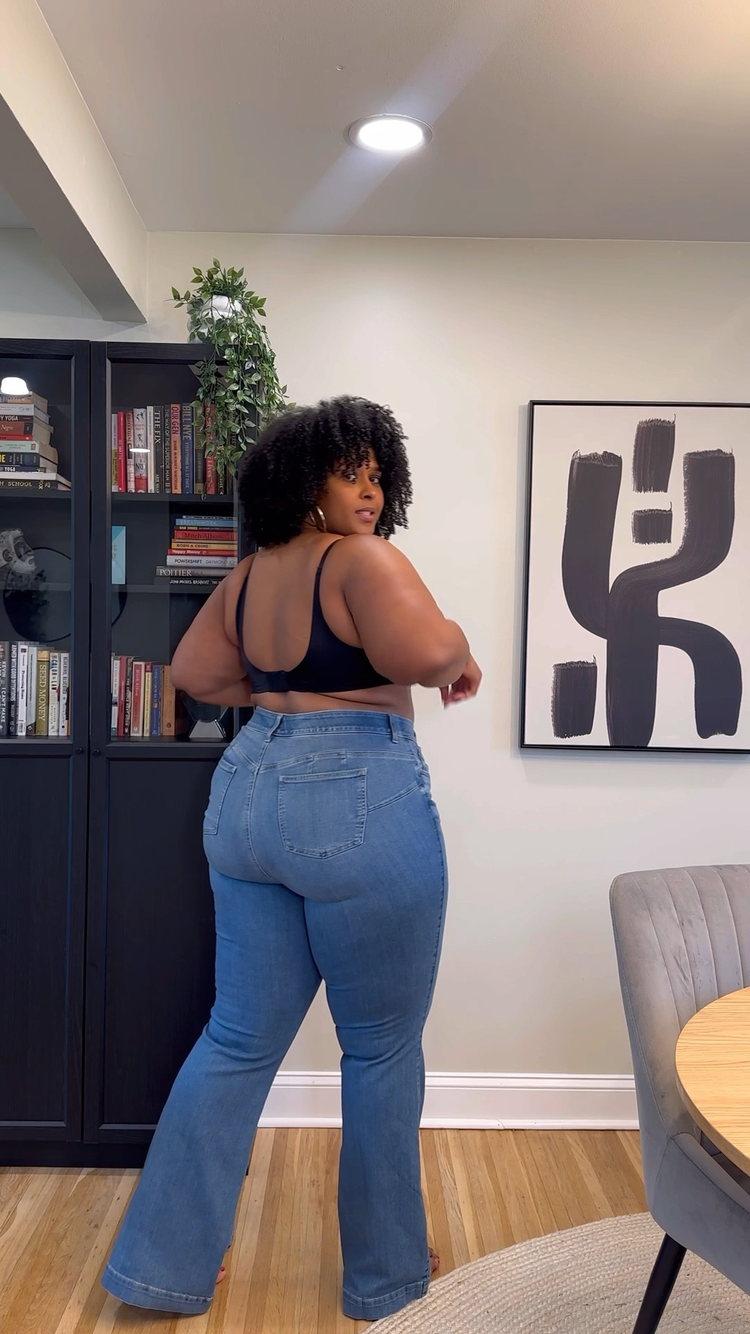 I found THEE Flare Jeans for tall, plus size girlies! 35” inseam, no waist gap, and super comfy. These are definitely premium denim❣️

I’m 5’10” wearing size 20 extall ✨

#LTKPlusSize #LTKFestival #LTKStyleTip