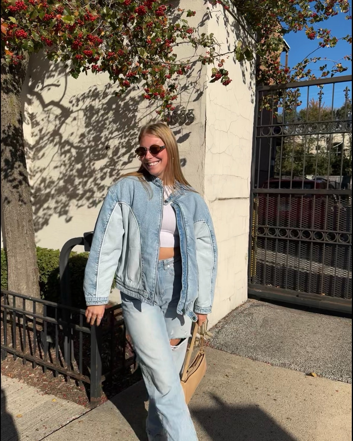 this tree reminds me of hi ho! cherry-o