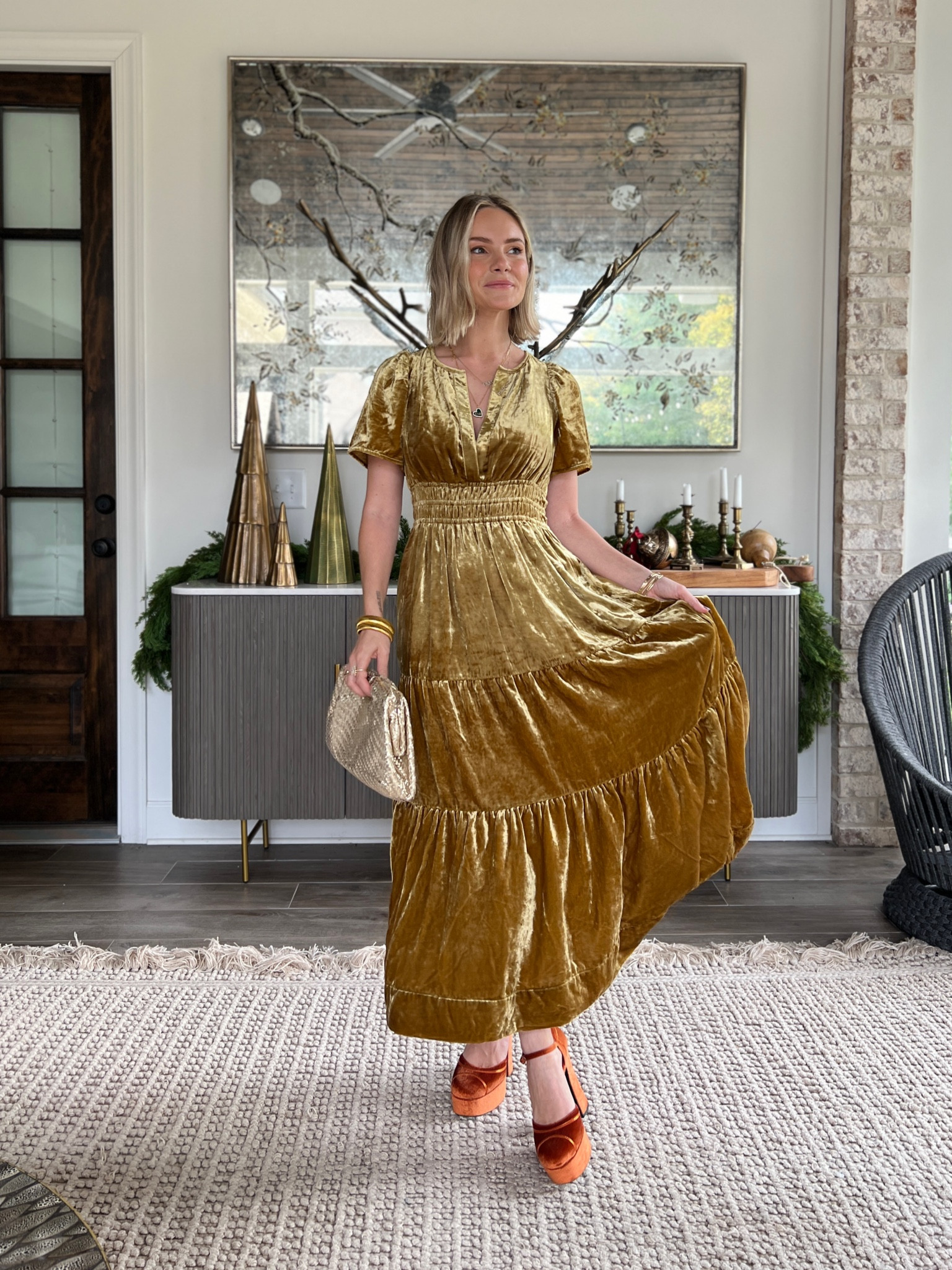 Perfect fall, thanksgiving or holiday look. My favorite holiday dress that comes in petite and plus sizes. 

#LTKHoliday #LTKSeasonal