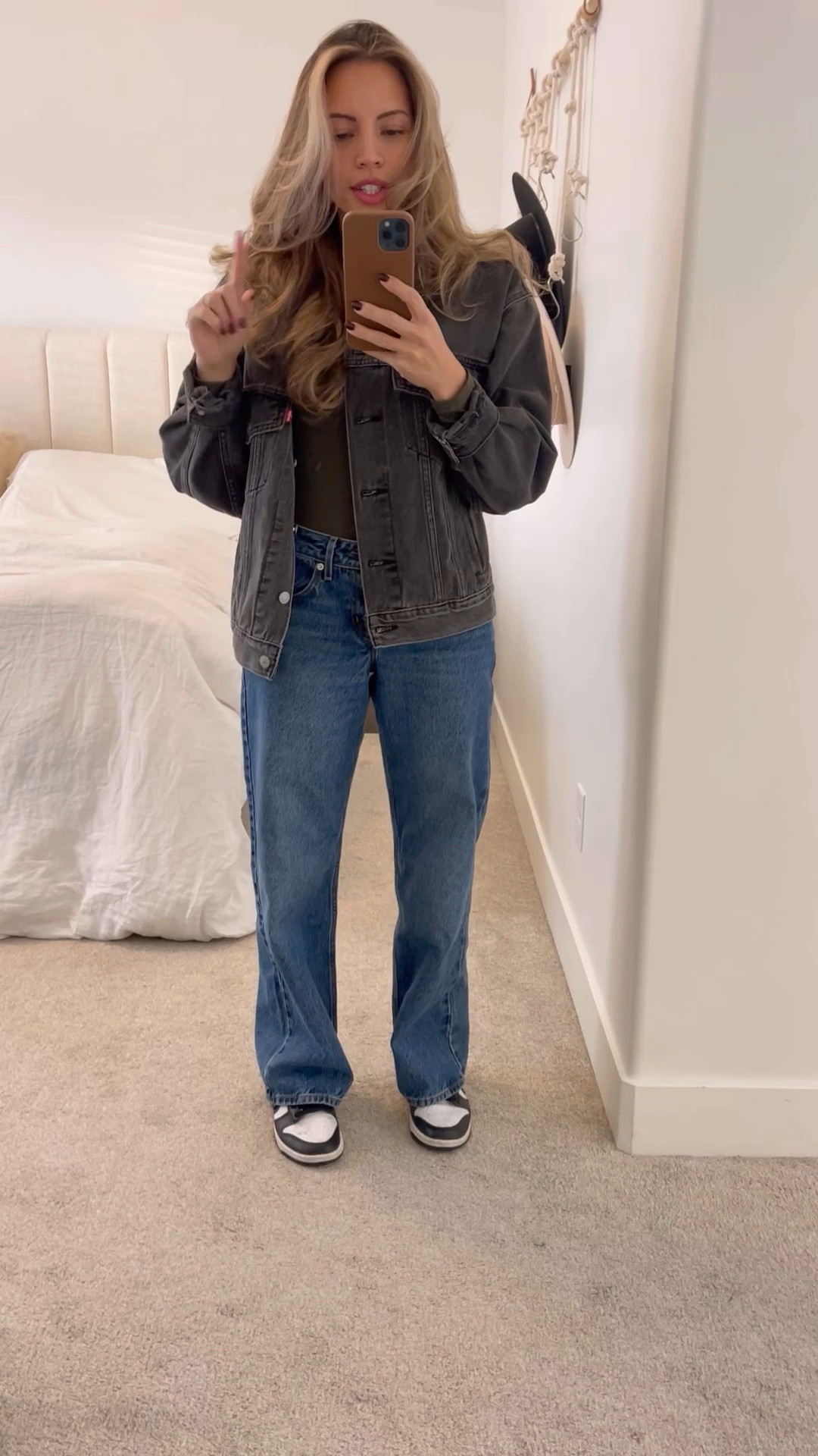 2/30 

#LTKVideo #LTKstyletip #LTKfindsunder100