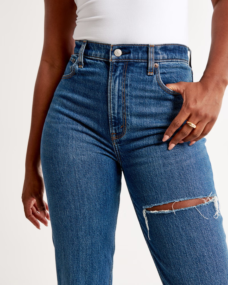 Curve Love Ultra High Rise 90s Straight Jean | Abercrombie & Fitch (US)