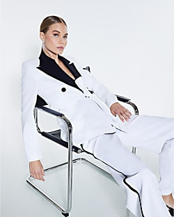 White Long Sleeve Contrast Belted Blazer | River Island UK & IE