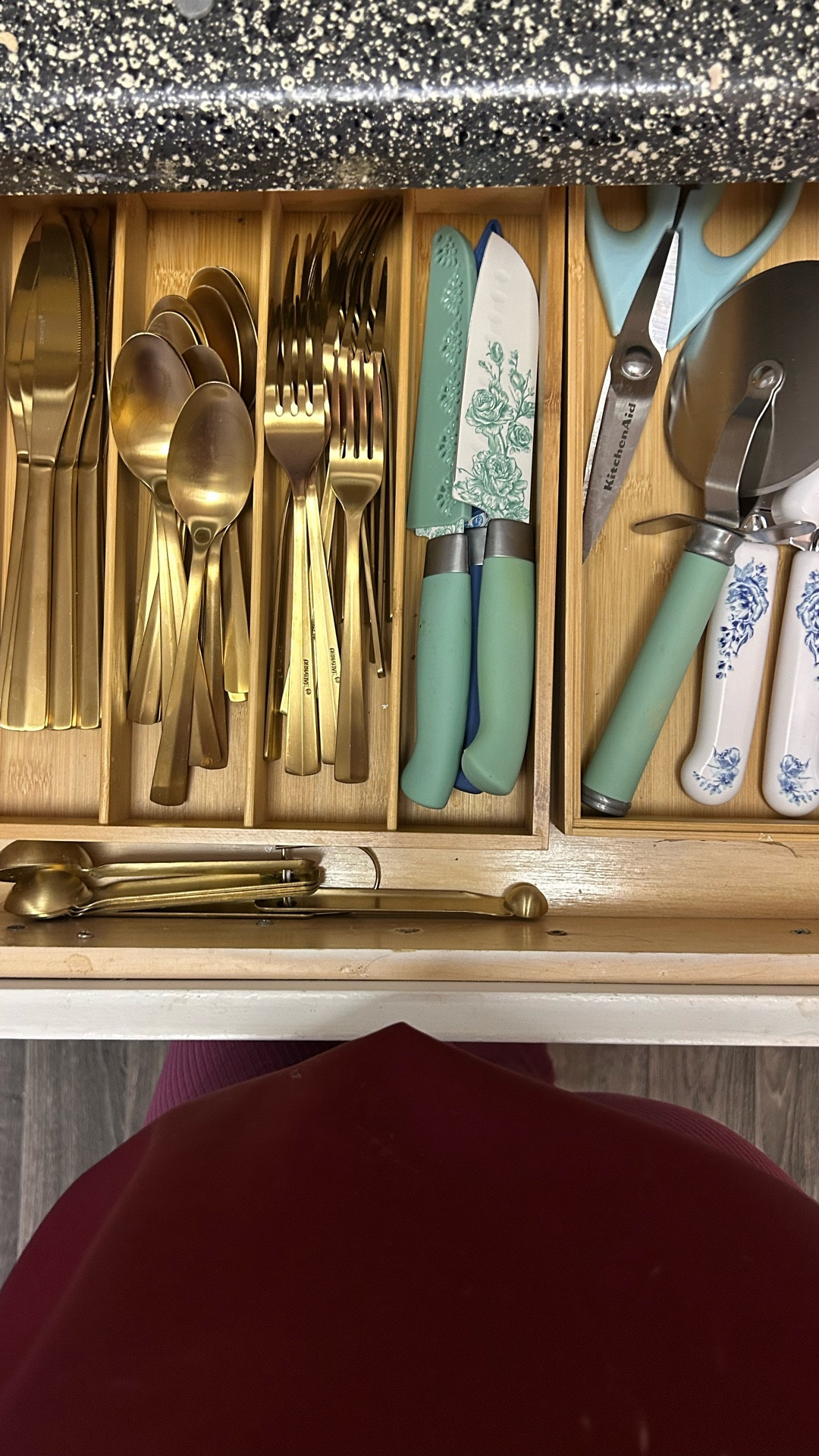 Every drawer should be beautiful! I rounded up the prettiest silverware and utensil options out there!



#LTKSaleAlert #LTKdayinmylife #LTKHome
