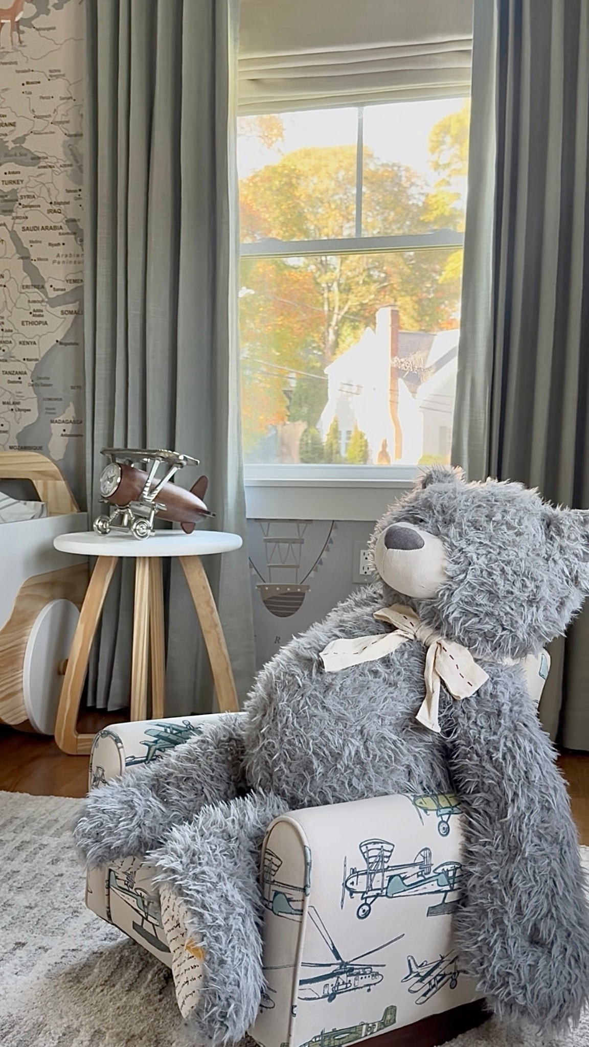 Wayfair’s Black Friday event is officially LIVE — up to 80% off plus free shipping! ✨
The timing couldn’t be better, because this toddler room makeover came together beautifully with the Wayfair rug + rocker.
Adventure-ready design, soft textures, and a space he’ll love exploring. 🌍

@wayfair, #WayfairPartner, #Wayfair #ad


#LTKHome #LTKSaleAlert #LTKCyberWeek