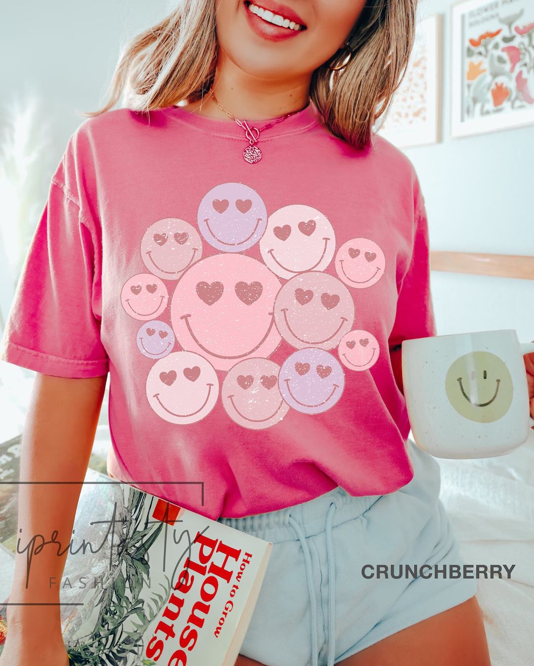 Comfort Colors® Retro Smiely Faces T-shirt Retro - Etsy | Etsy (US)