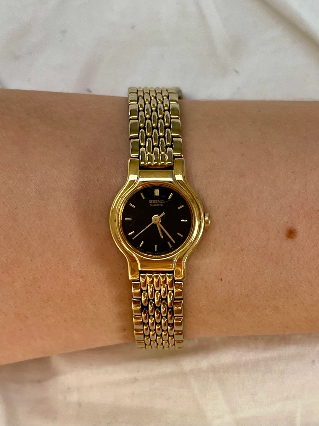 Vintage Minimal Seiko Quartz Women Gold Wrist Watch - Etsy | Etsy (US)