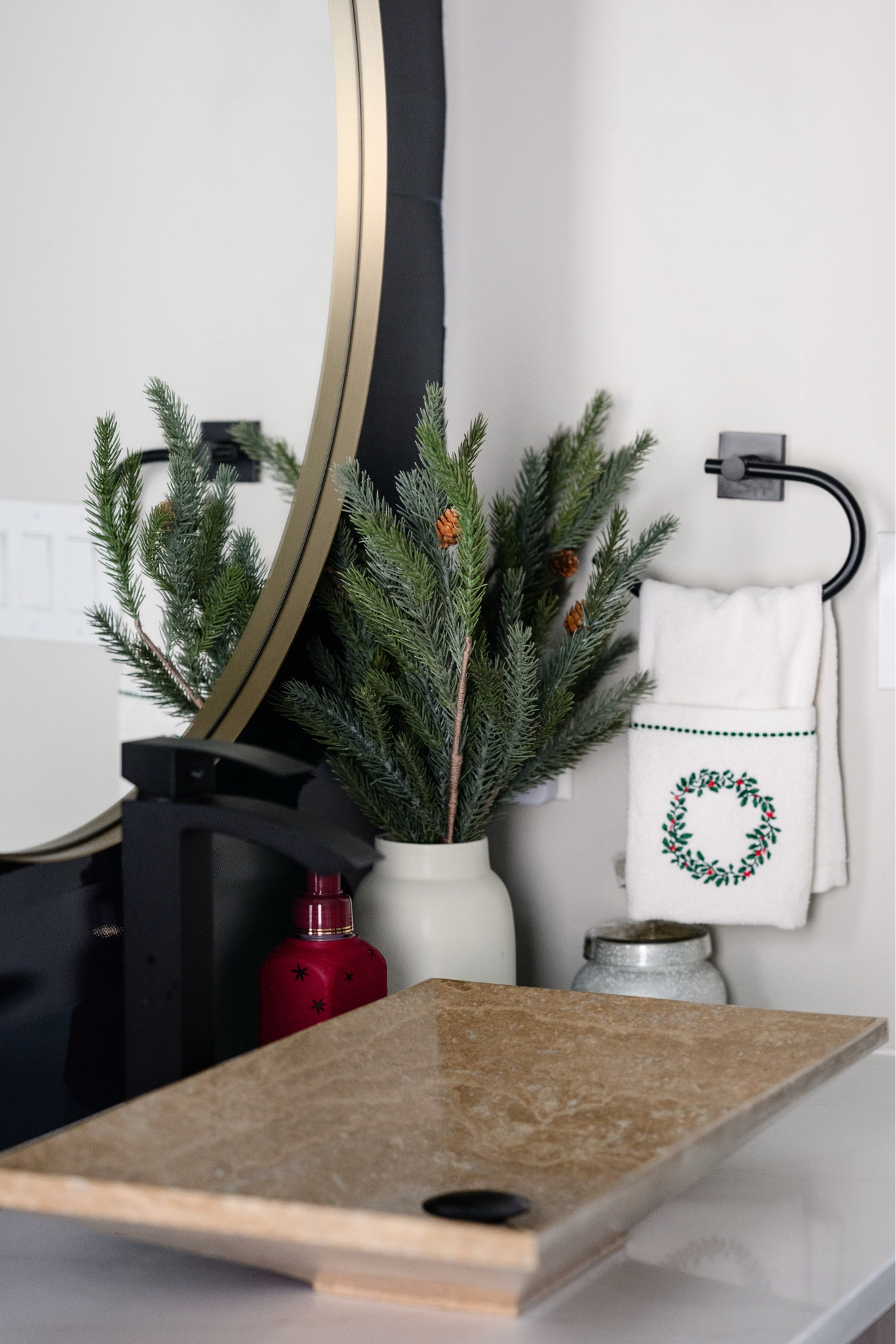 Holiday Home Bathroom Decor #christmasdecor #homedecor #holidaydecor 

 

#LTKHoliday #LTKSeasonal #LTKHome