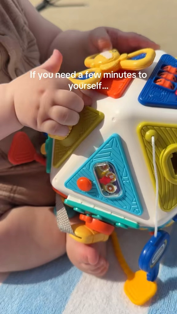 if you need a few minutes to yourself, this busy cube is perfect for independent play #babytoys #montessoritoy #sensorytoy #independentplay #babyfavorites

#LTKKids #LTKmomlife #LTKBaby