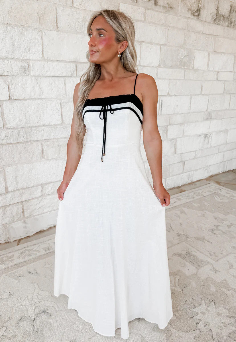 Take A Stroll Contrast Maxi | CK Squared Boutique
