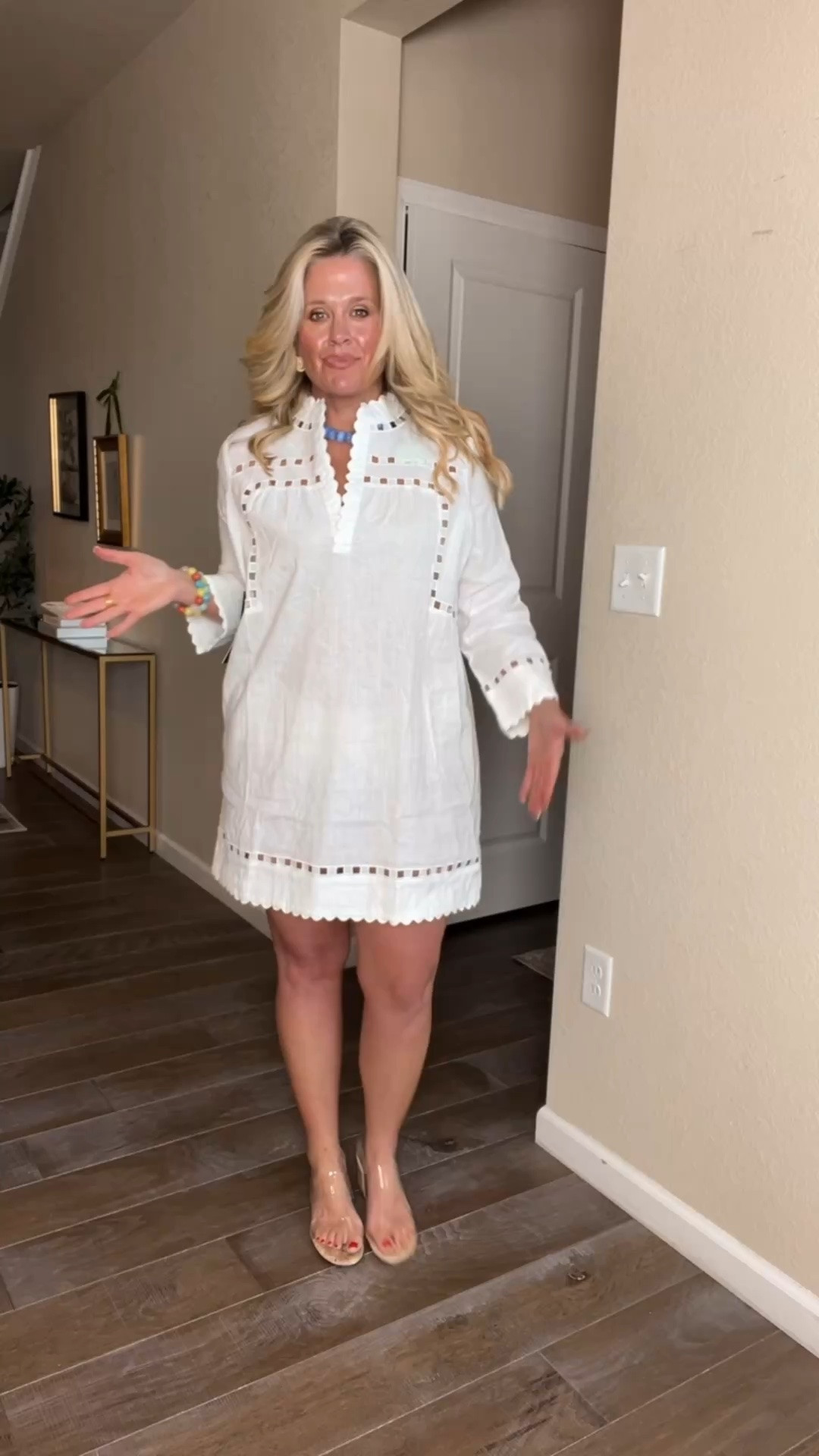 ✨Tap the bell, save and ❤️ start here over 40 fashion, midlife style, midsize fashion and luxury looks for less.  

Over 40, midlife, not skinny and want to feel and look 🔥? Start here....

👑 Helping you look good, feel good.-Lindsey Denver   Check back daily for belly-friendly style, confidence, and Outfit Physics™.

#LTKOver40 #LTKMidsize #LTKPlusSize

Comment SHOP below to receive a DM with the link to this post on my LTK ⬇ https://liketk.it/6iiVe