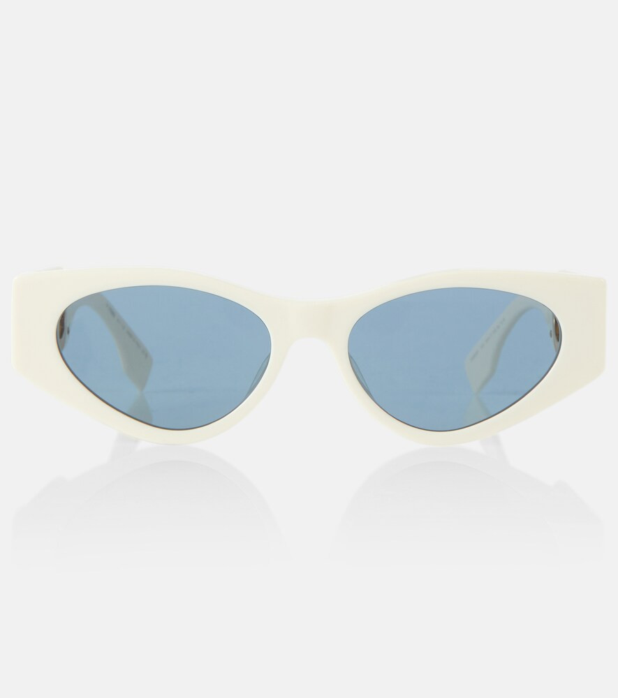 Fendi O'Lock cat-eye sunglasses | Mytheresa (UK)