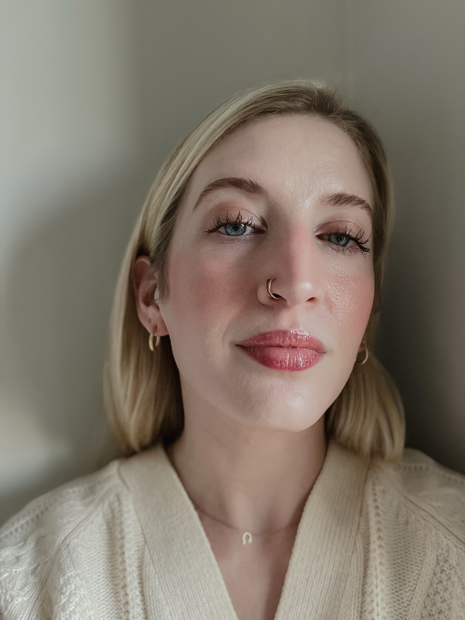 Glowy pink makeup ✨💫

#LTKFindsUnder50 #LTKSeasonal #LTKBeauty