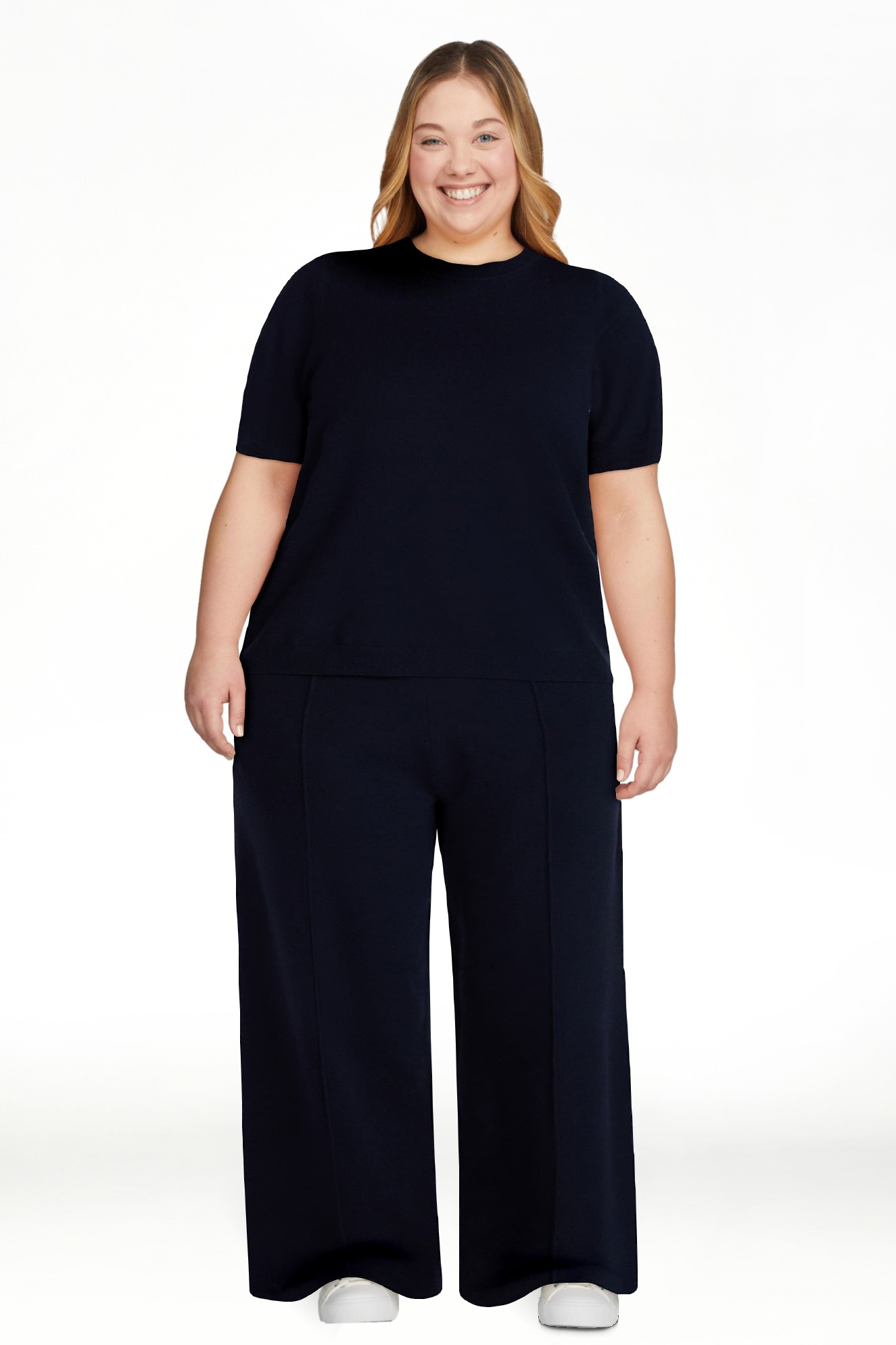 Time and Tru Women's and Women’s Plus Short Sleeve Sweater and Pants Set, 2-Piece, Sizes XS-4X | Walmart (US)