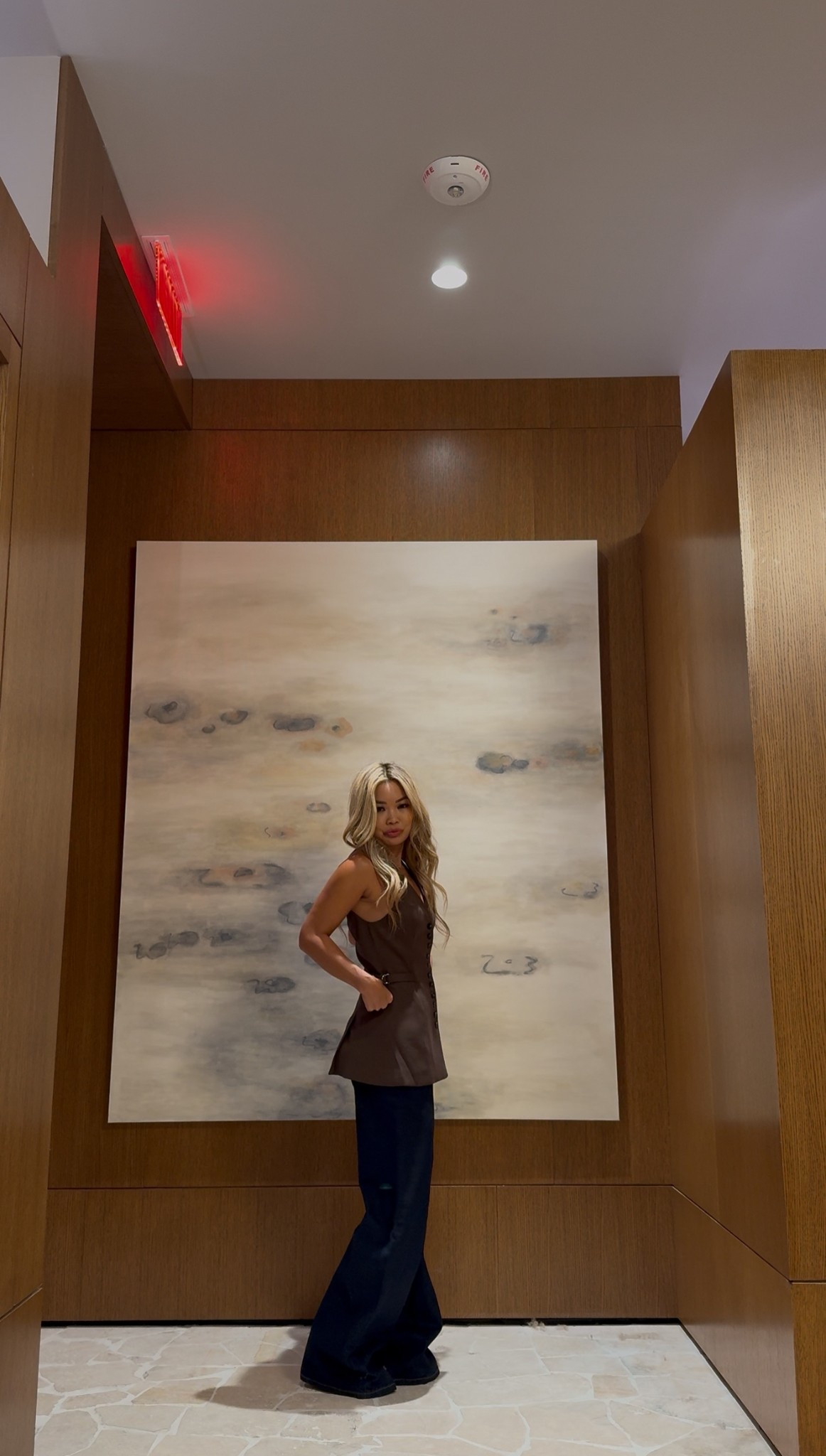 This longline vest over dark wash slouchy wide leg trousers is everything. Adjustable waist.

Vest: 0
Denim: 23