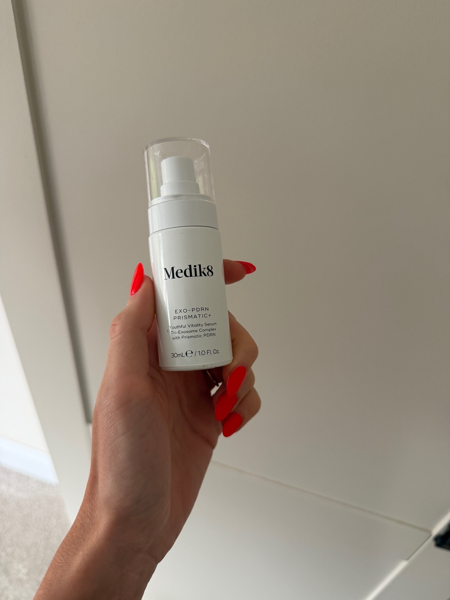 @Medik8 brand new serum! 

Ad