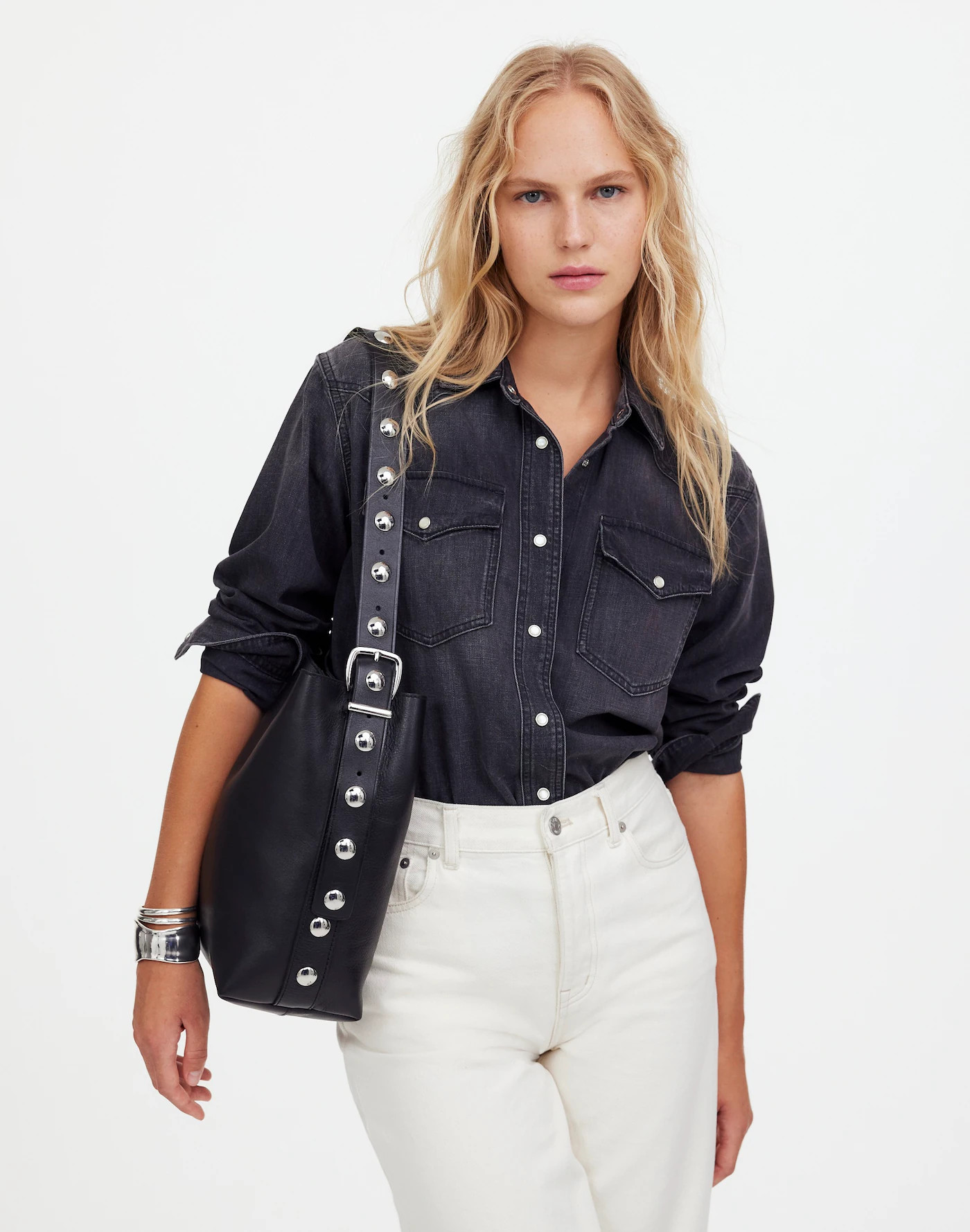 The Essential Medium Bucket Tote | Madewell | Madewell