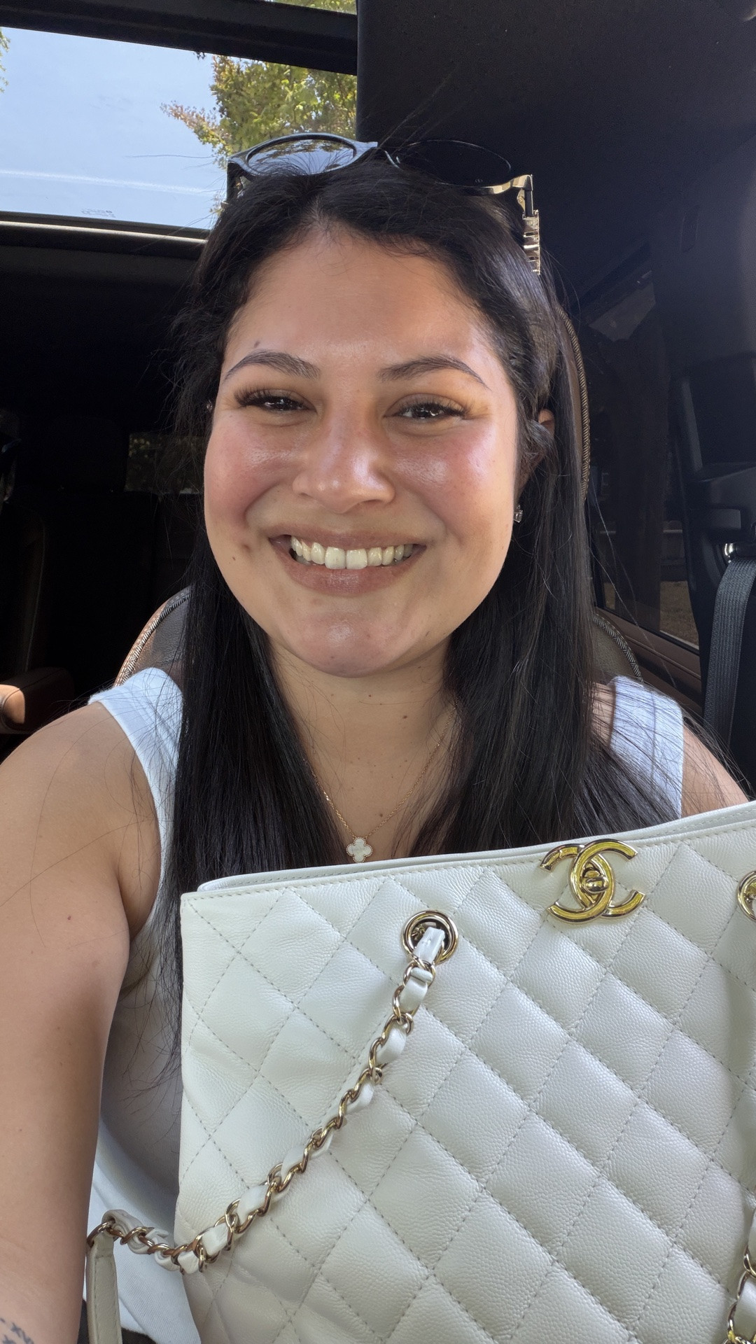 What’s in my bag 🤍✨ @Fashionphile

#LTKdayinmylife #LTKmomlife