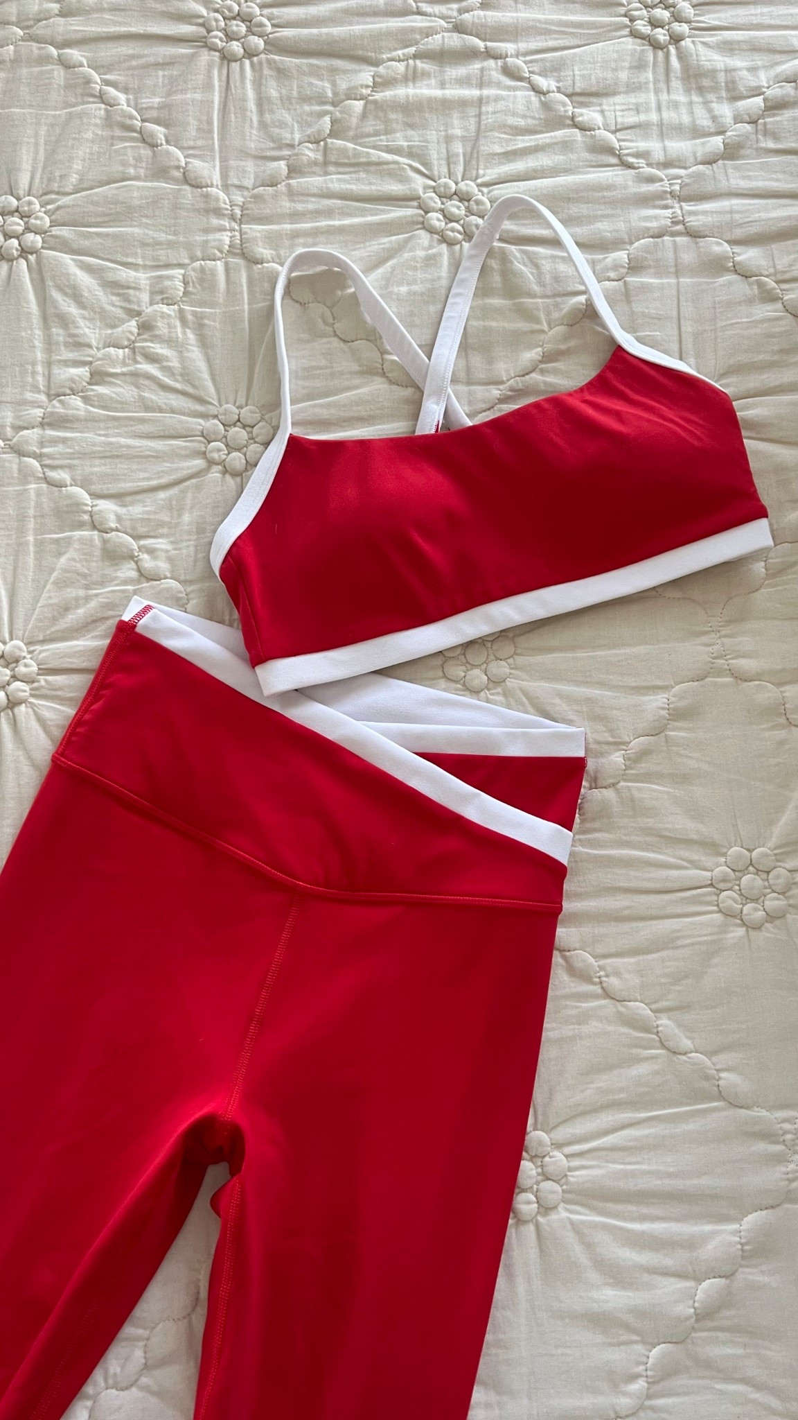 cute red workout set from Target! 

#LTKStyleTip #LTKFindsUnder50 #LTKActive