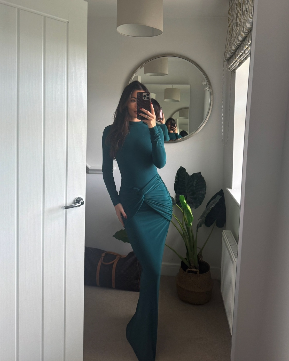 Wow! Wedding guest autumn dress perfection #autumnwedding #weddingguest #weddingguestdress 

#LTKwedding #LTKdatenight #LTKuk