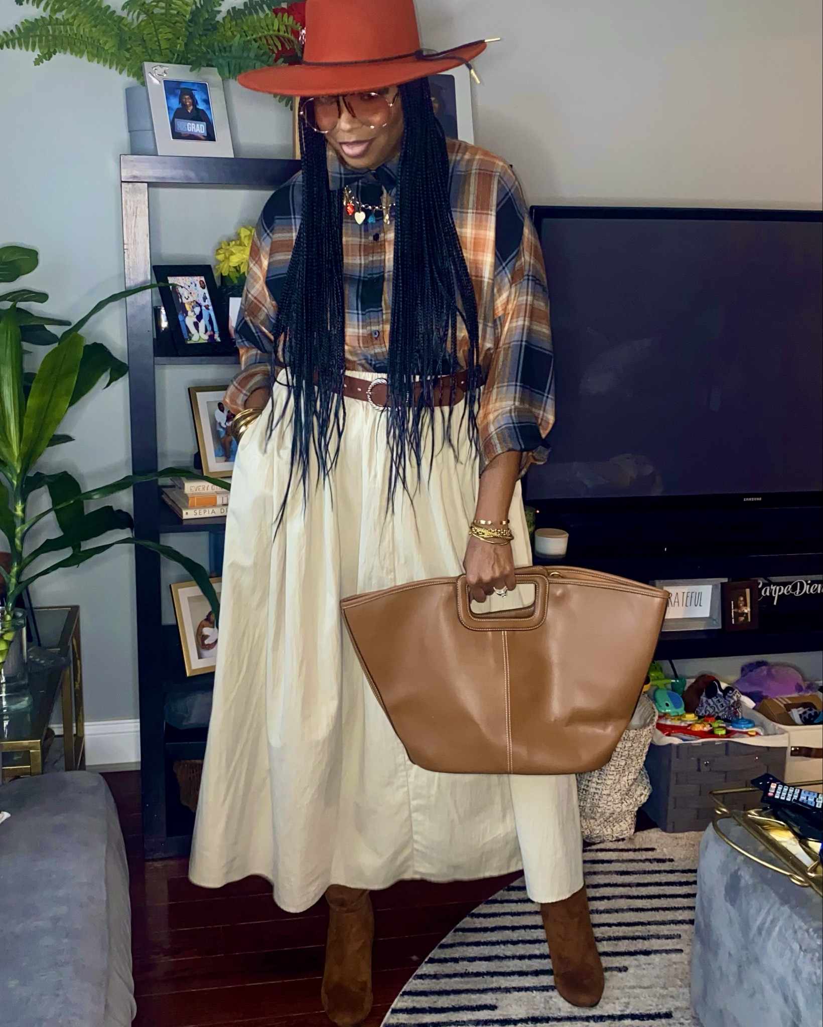 Just a splash of orange 🧡

#LTKStyleTip #LTKBeauty #LTKFindsUnder100